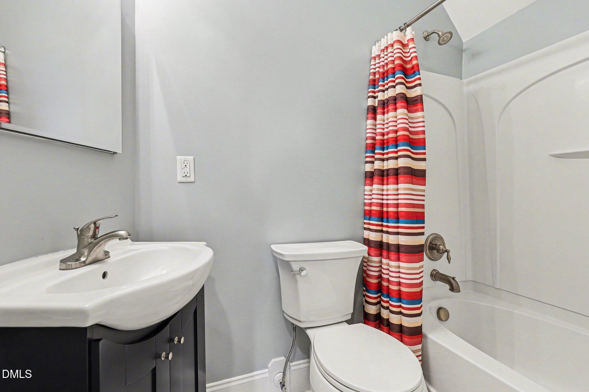 602 Presidents Walk Lane