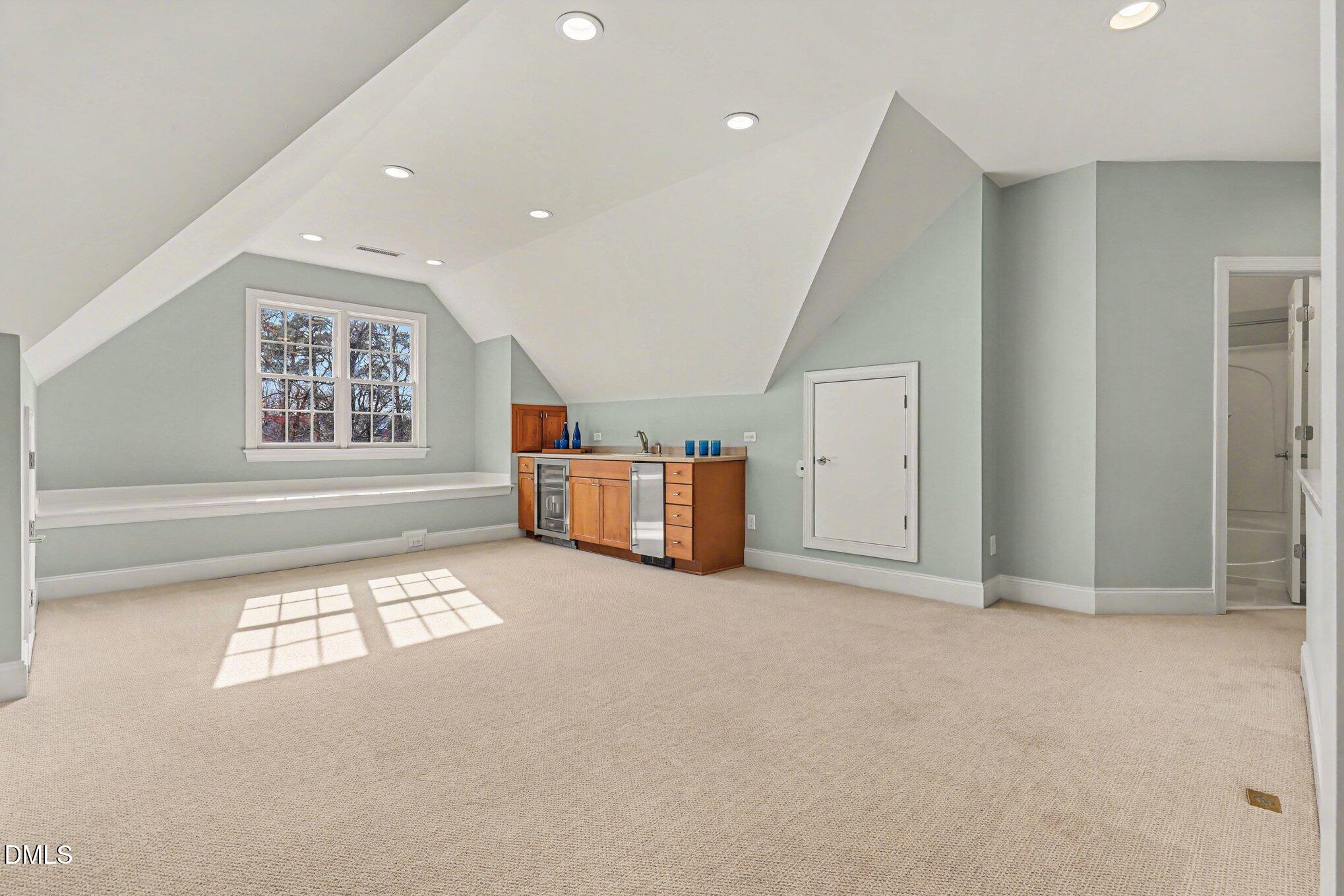 602 Presidents Walk Lane