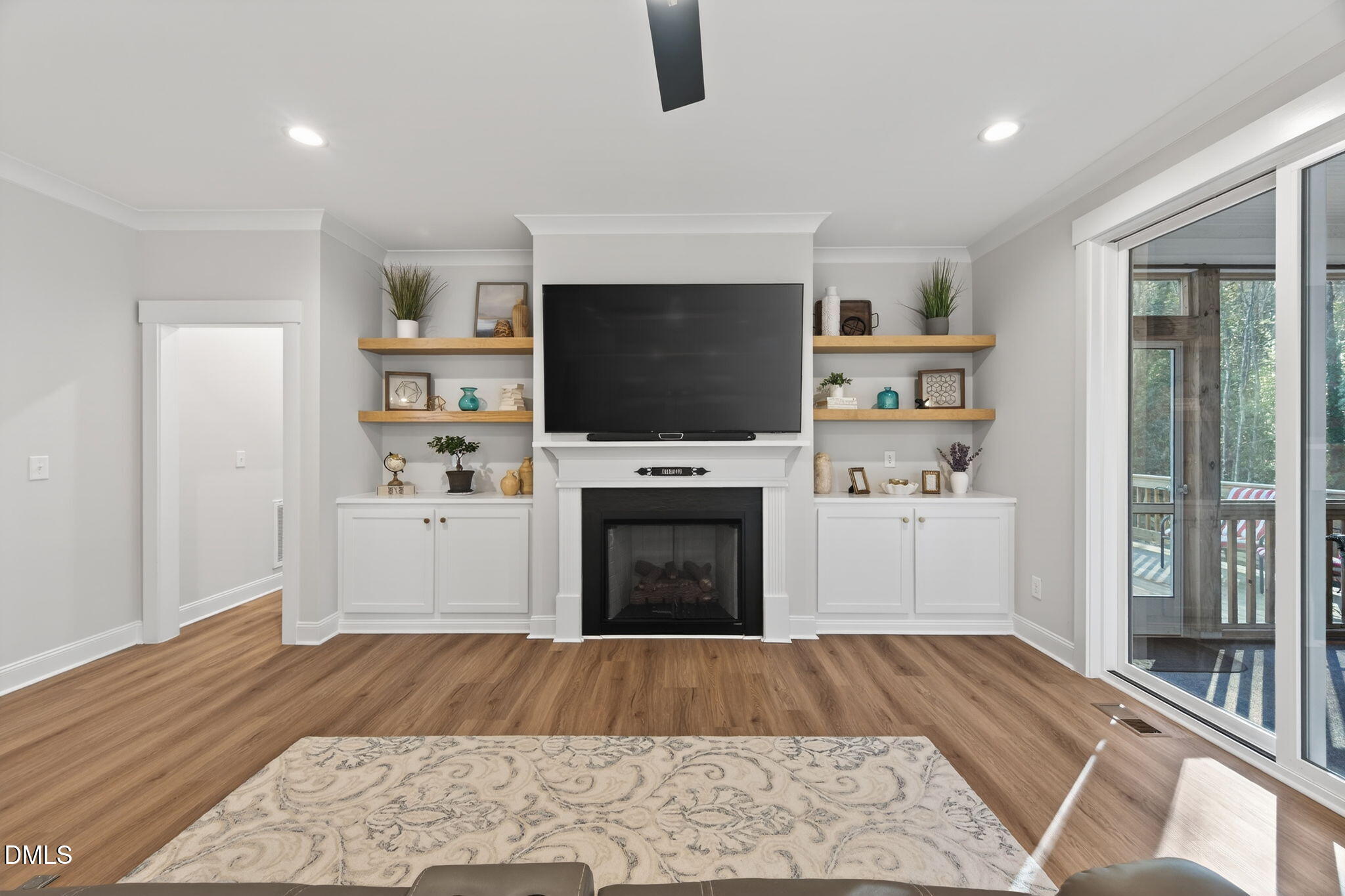 505 Lambert Lane