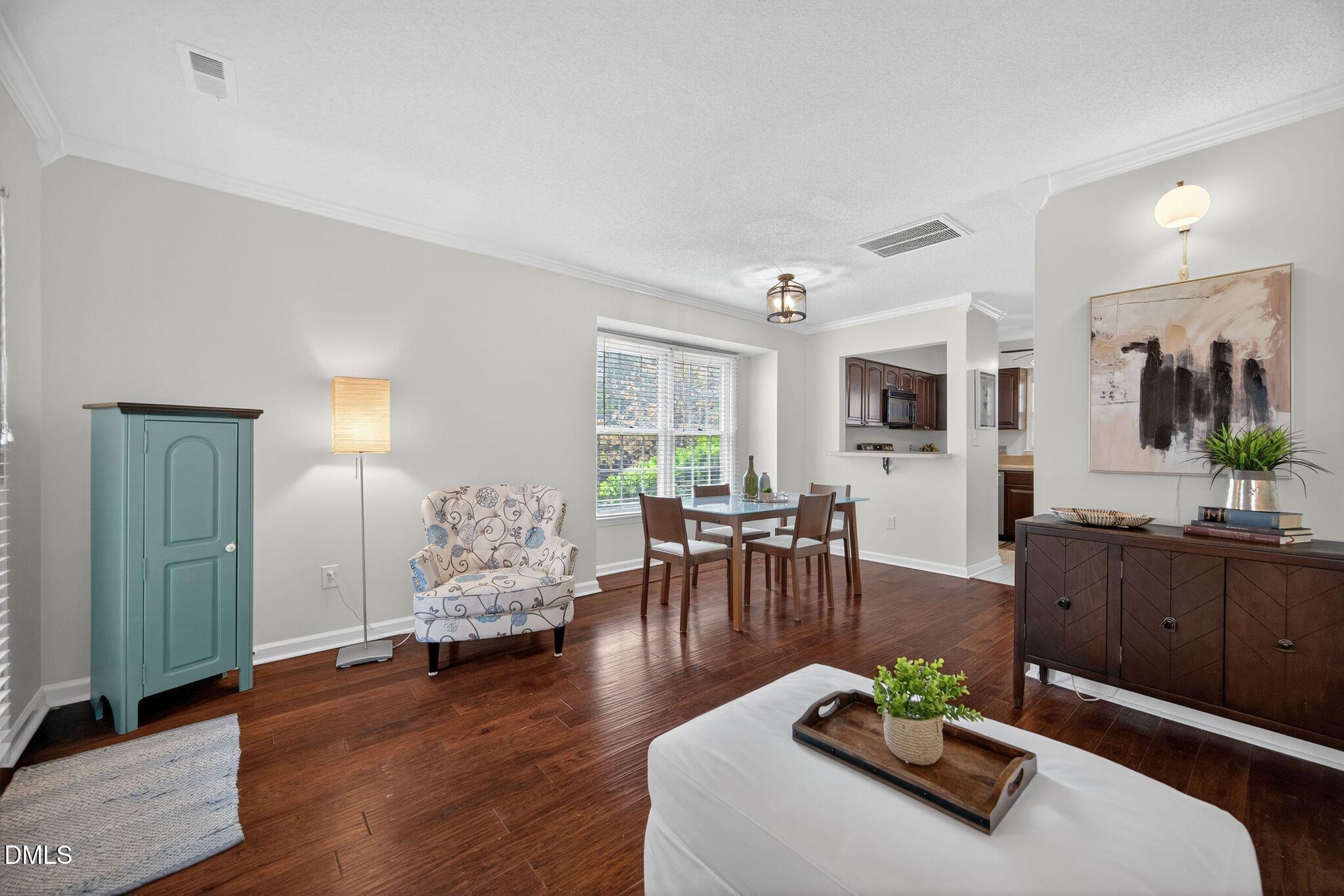 116 Long Shadow Place