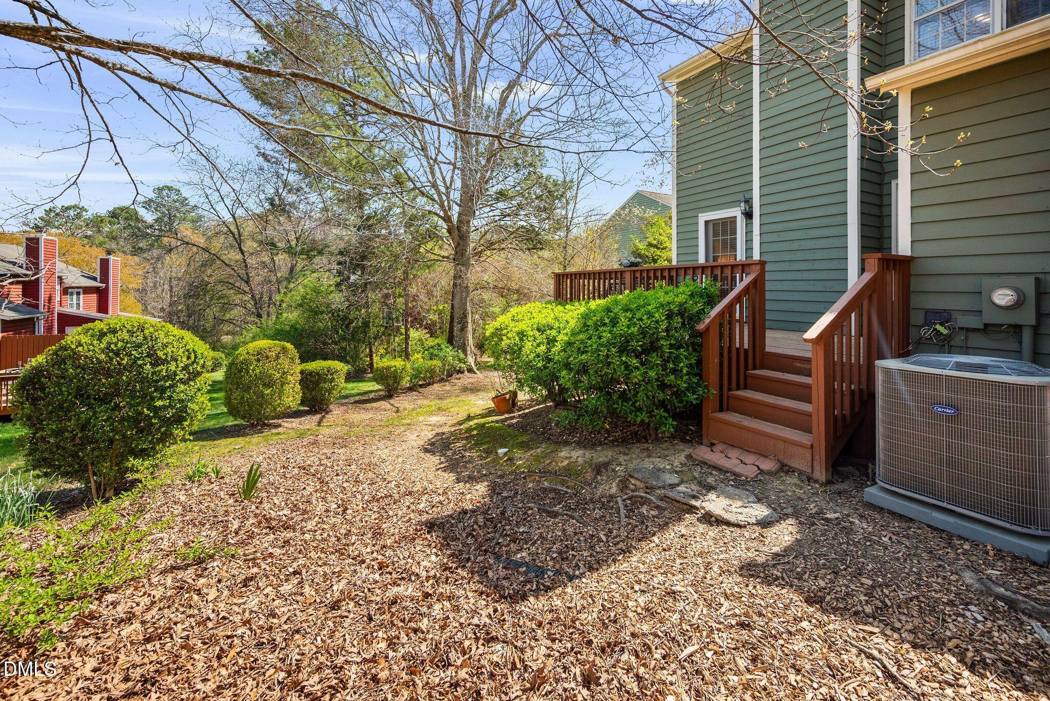 116 Long Shadow Place