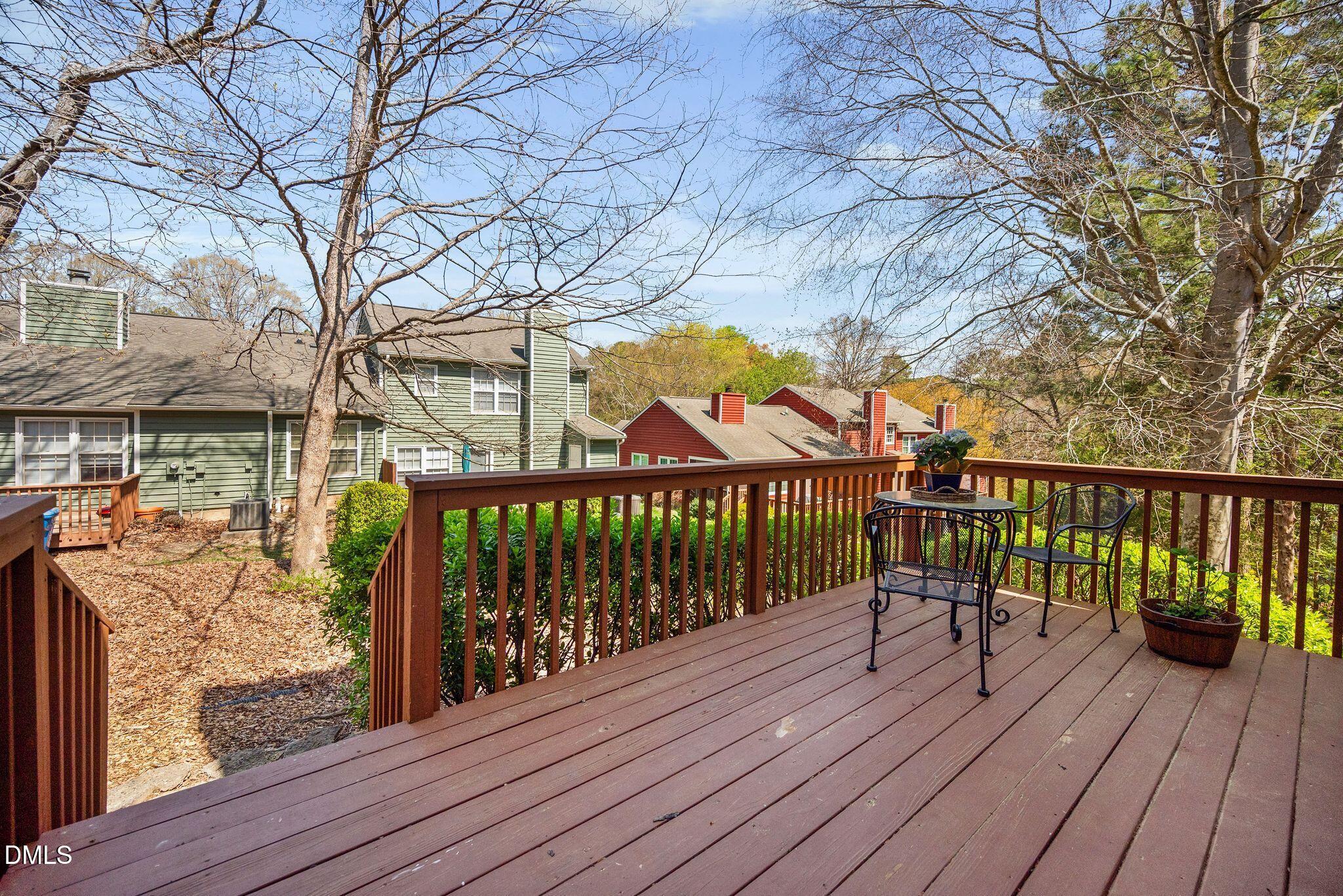 116 Long Shadow Place