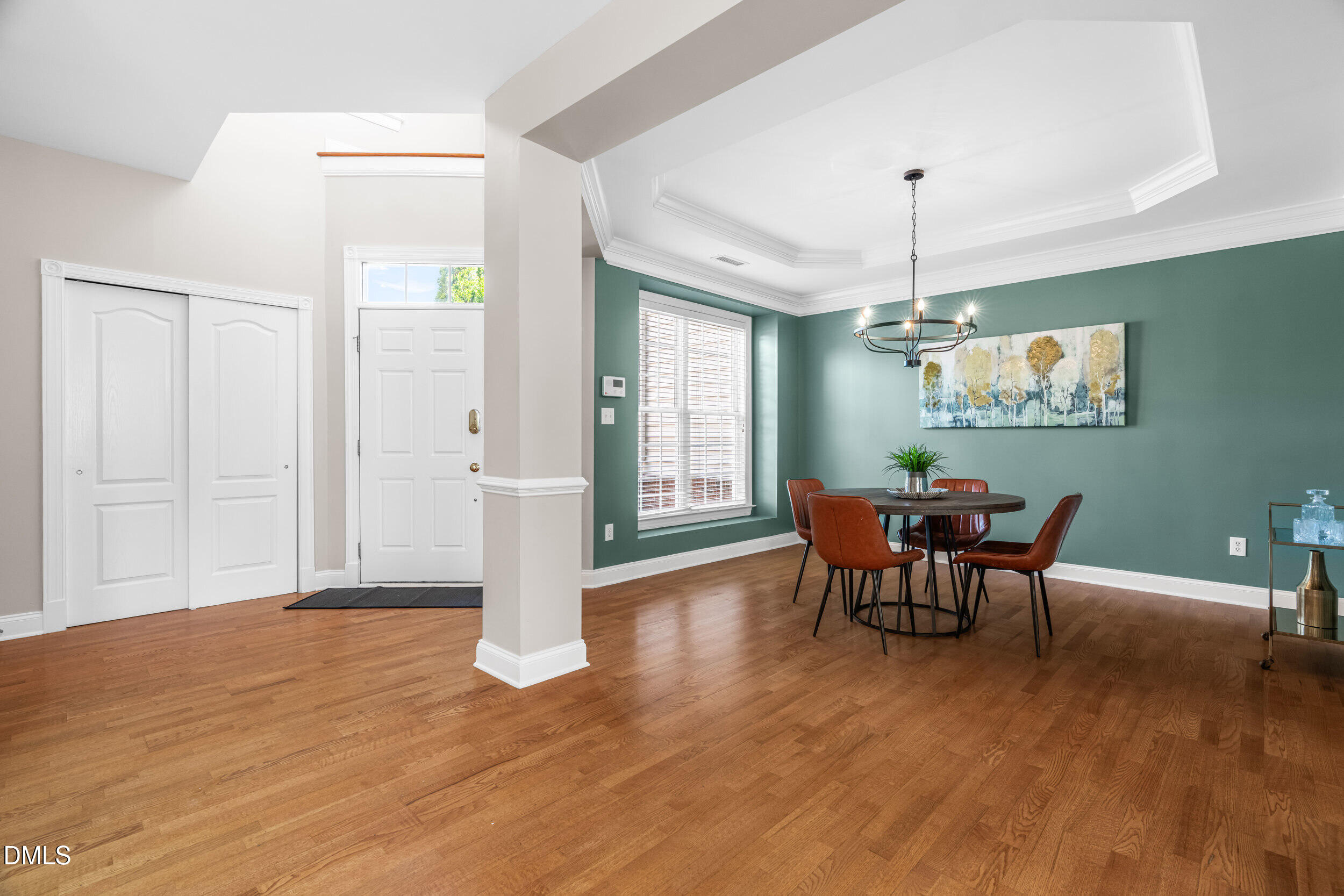 9113 White Eagle Court