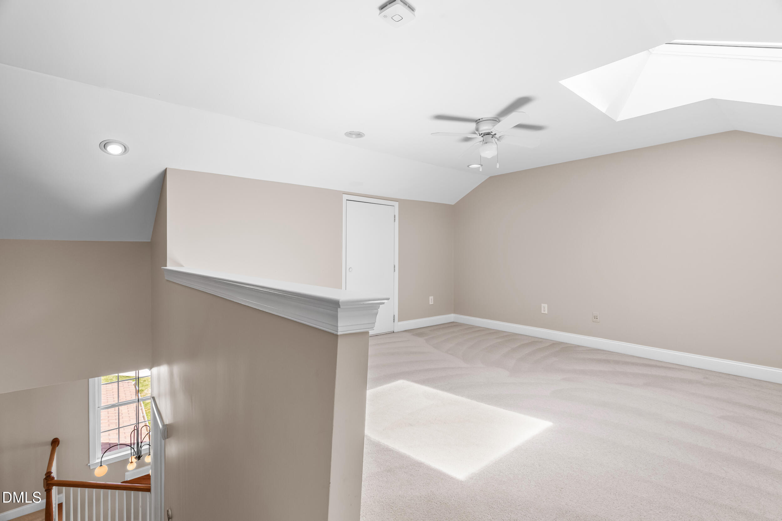 9113 White Eagle Court