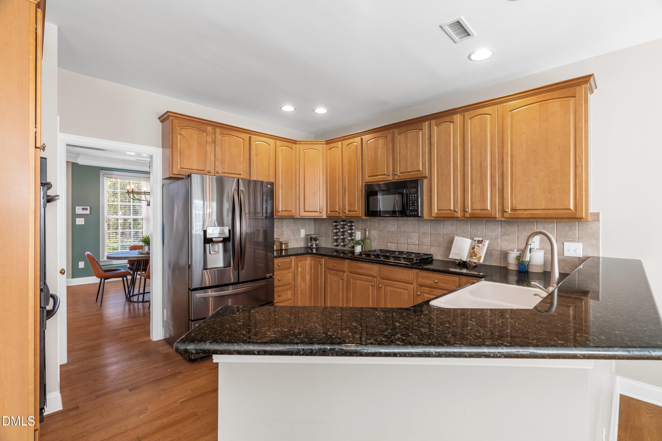 9113 White Eagle Court