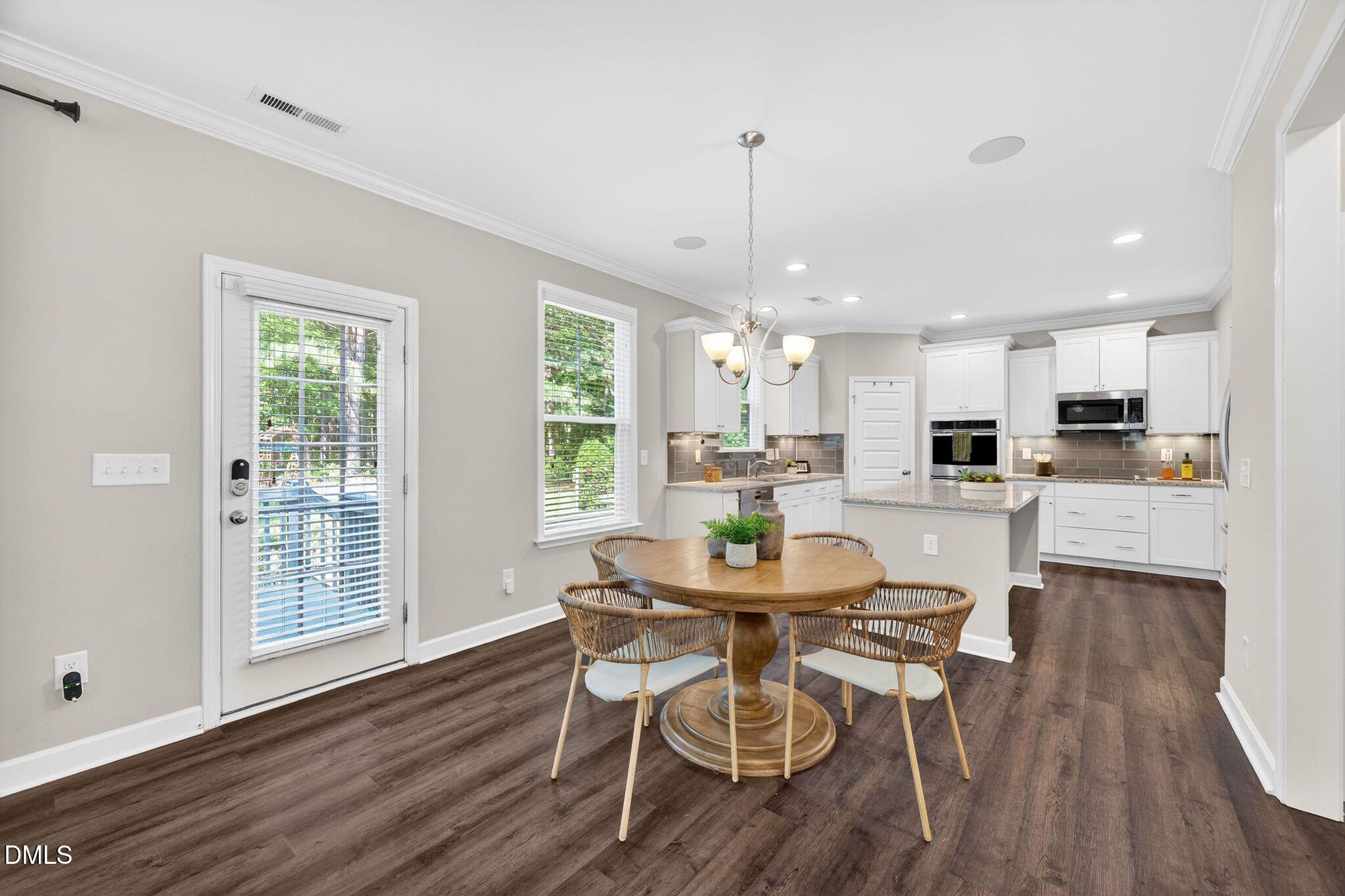 8004 Parker Mill Trail