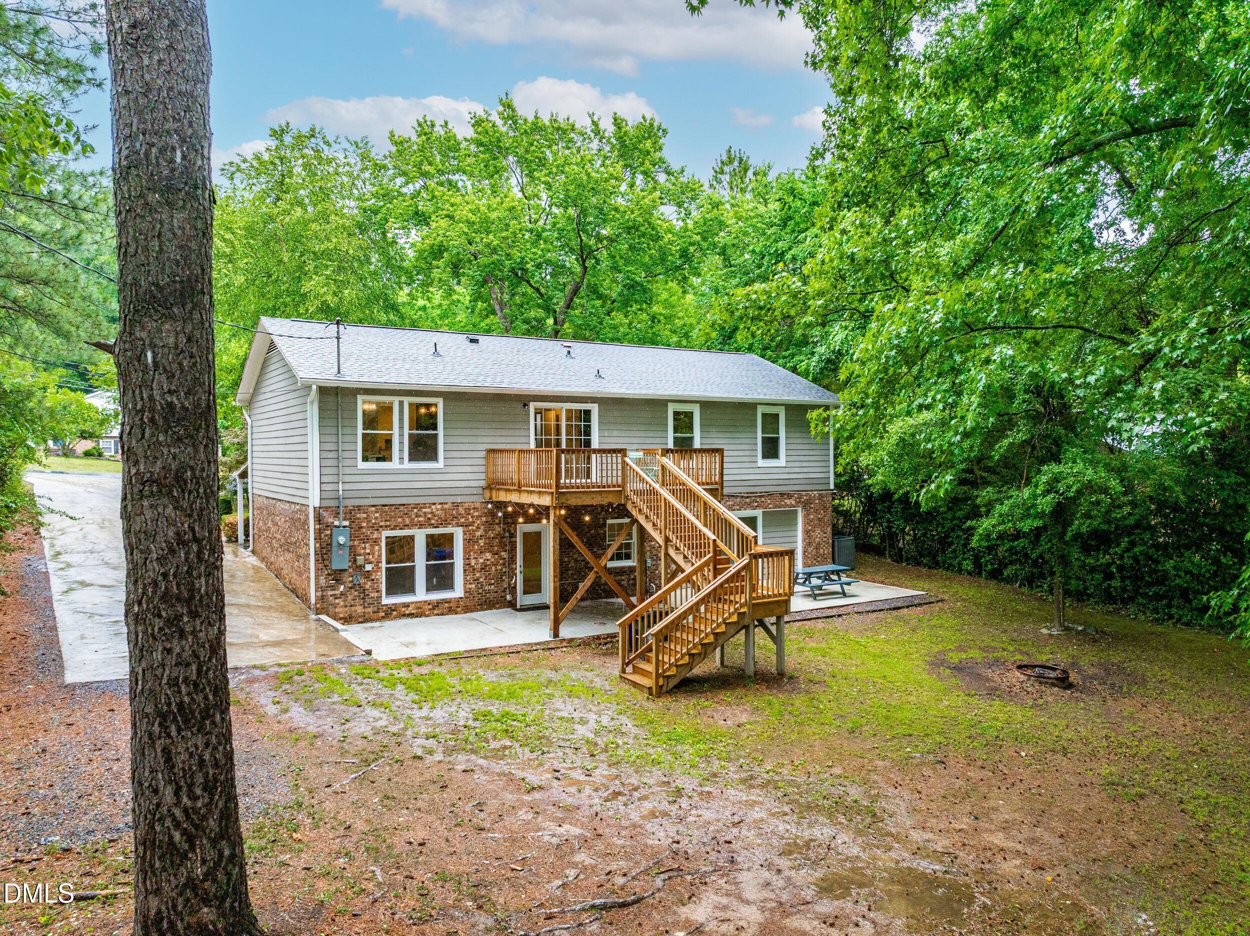 1729 Grady Drive