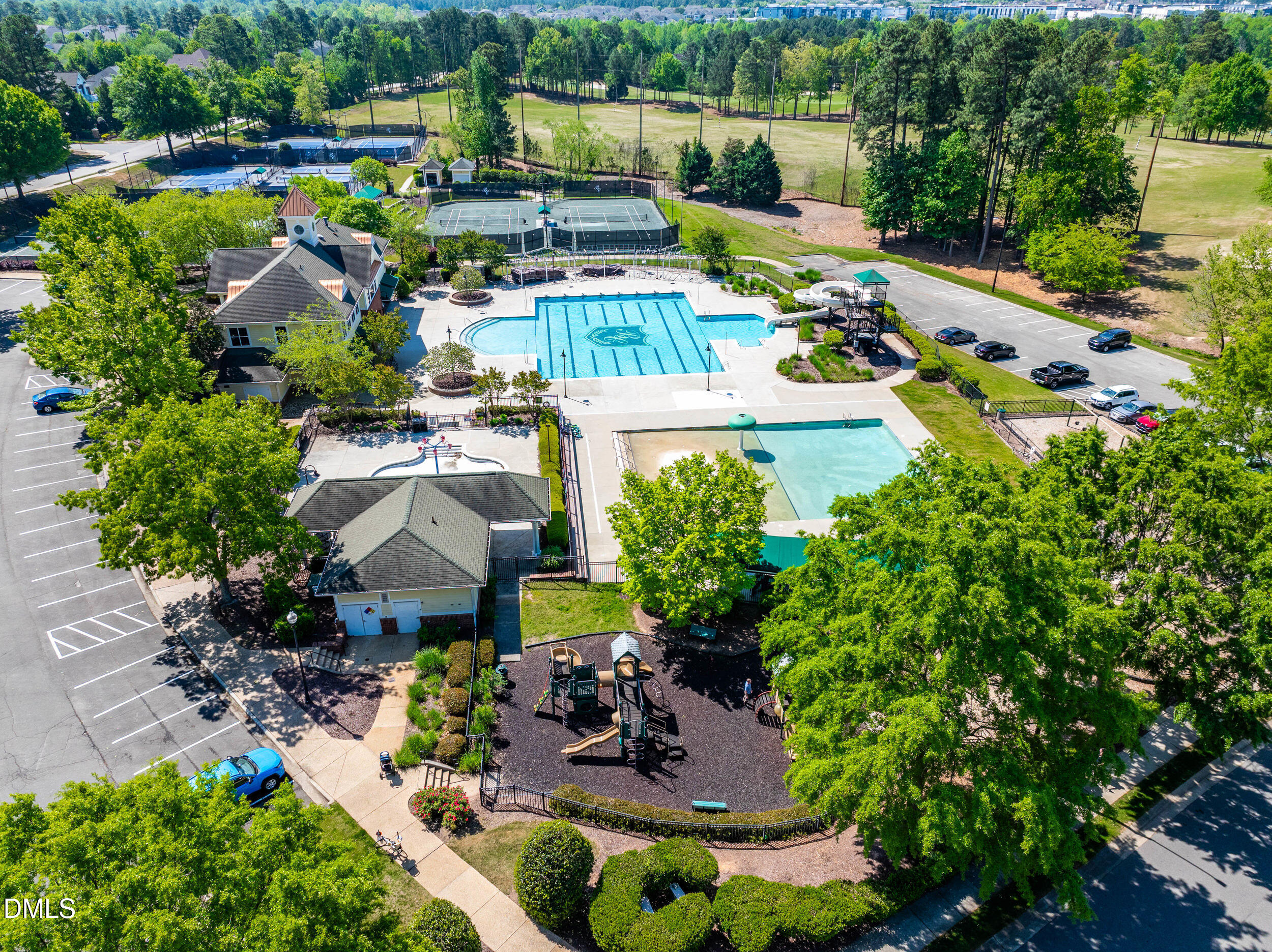 9113 White Eagle Court