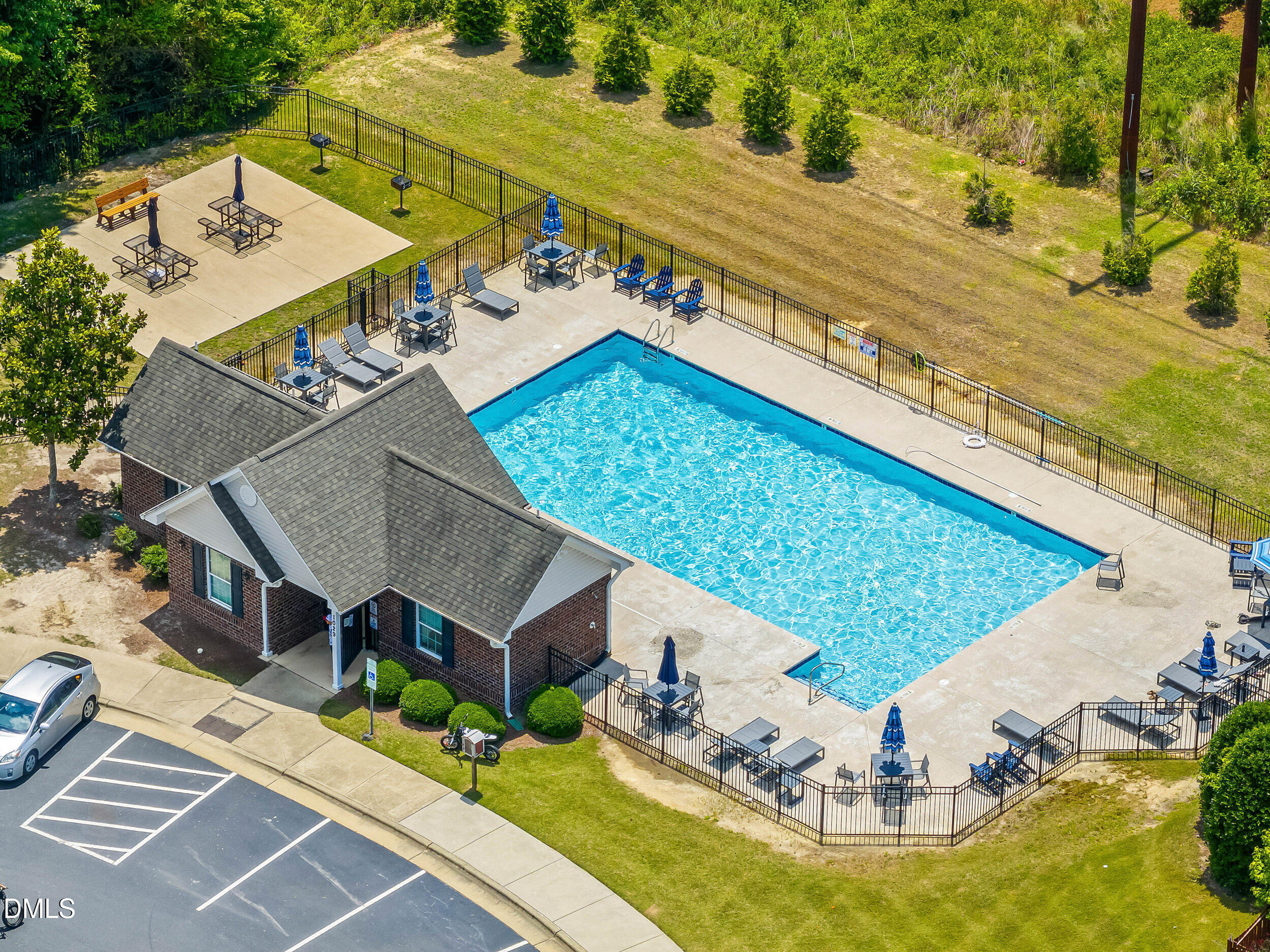 716 Harvest Point Drive
