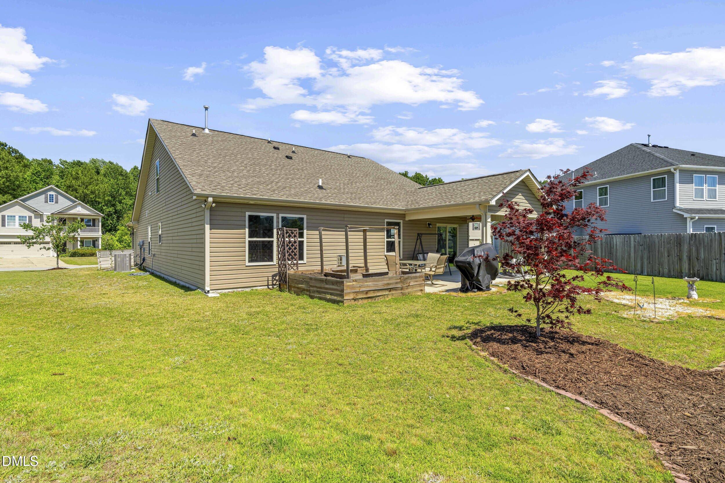 716 Harvest Point Drive