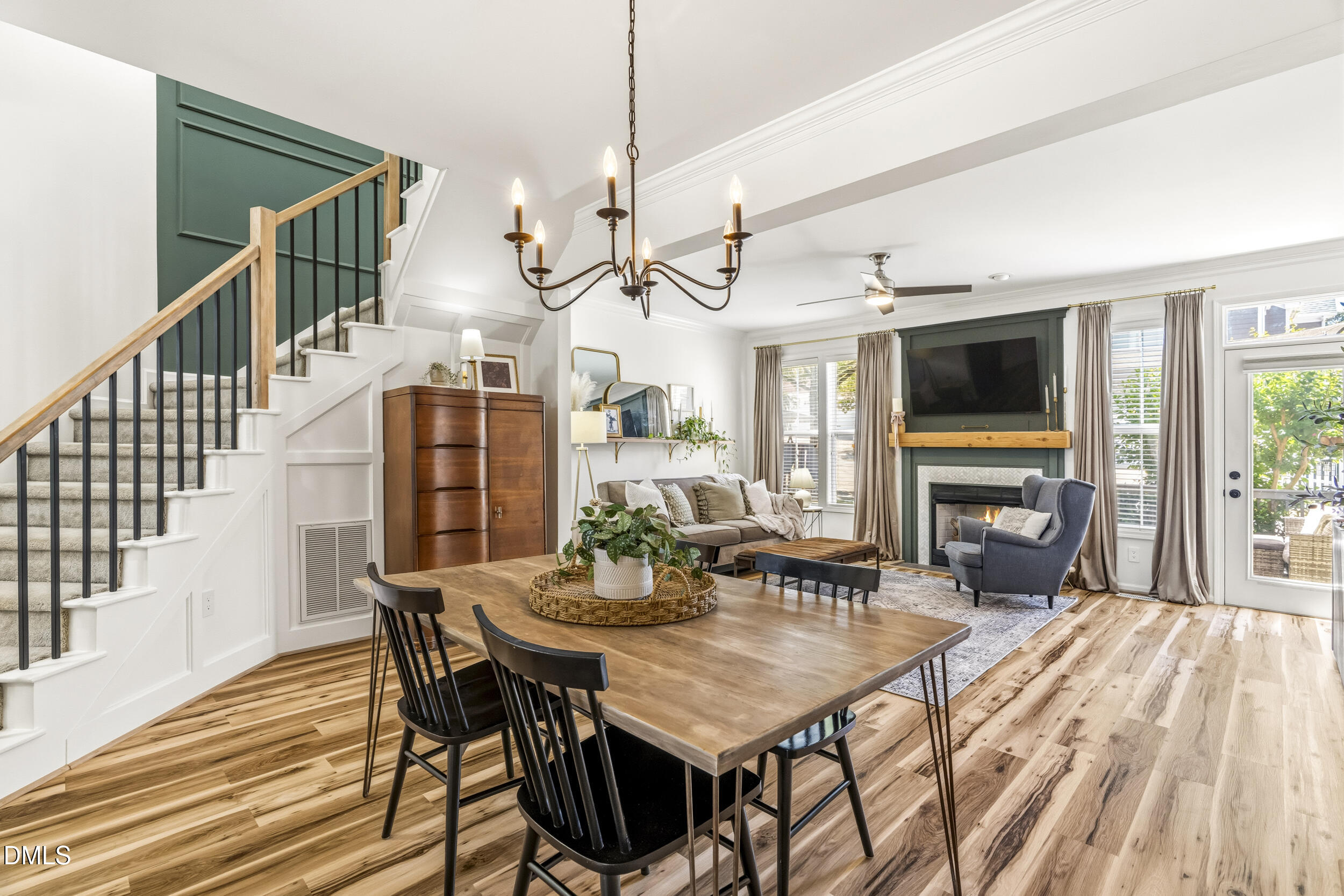432 Heritage Village Lane