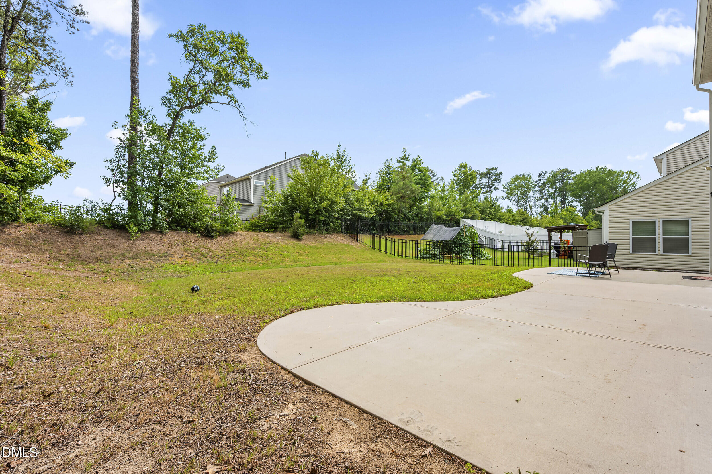 1004 Adelphia Road