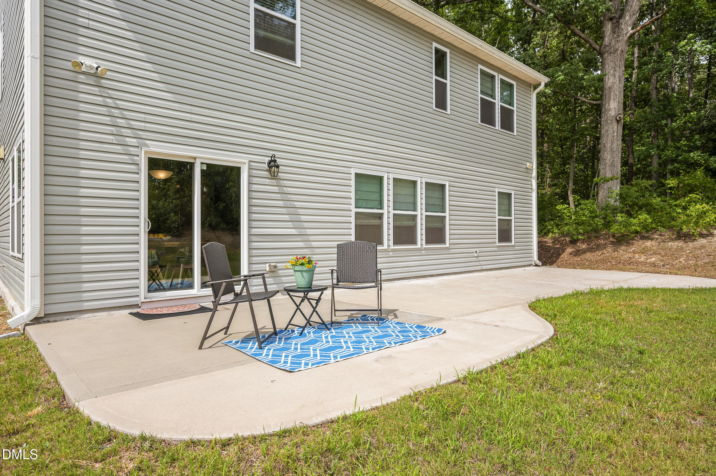 1004 Adelphia Road