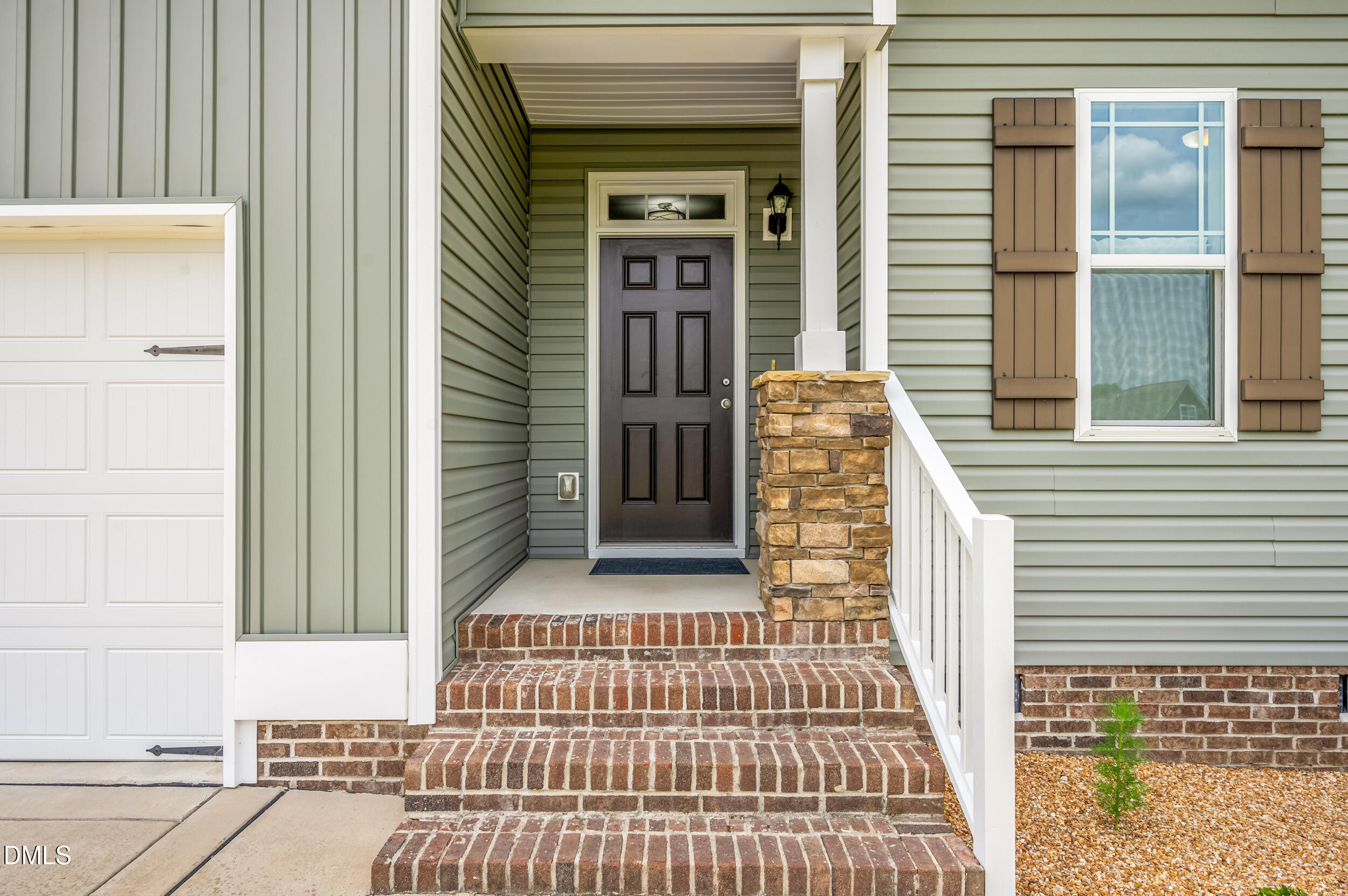 102 Regal Pond Drive