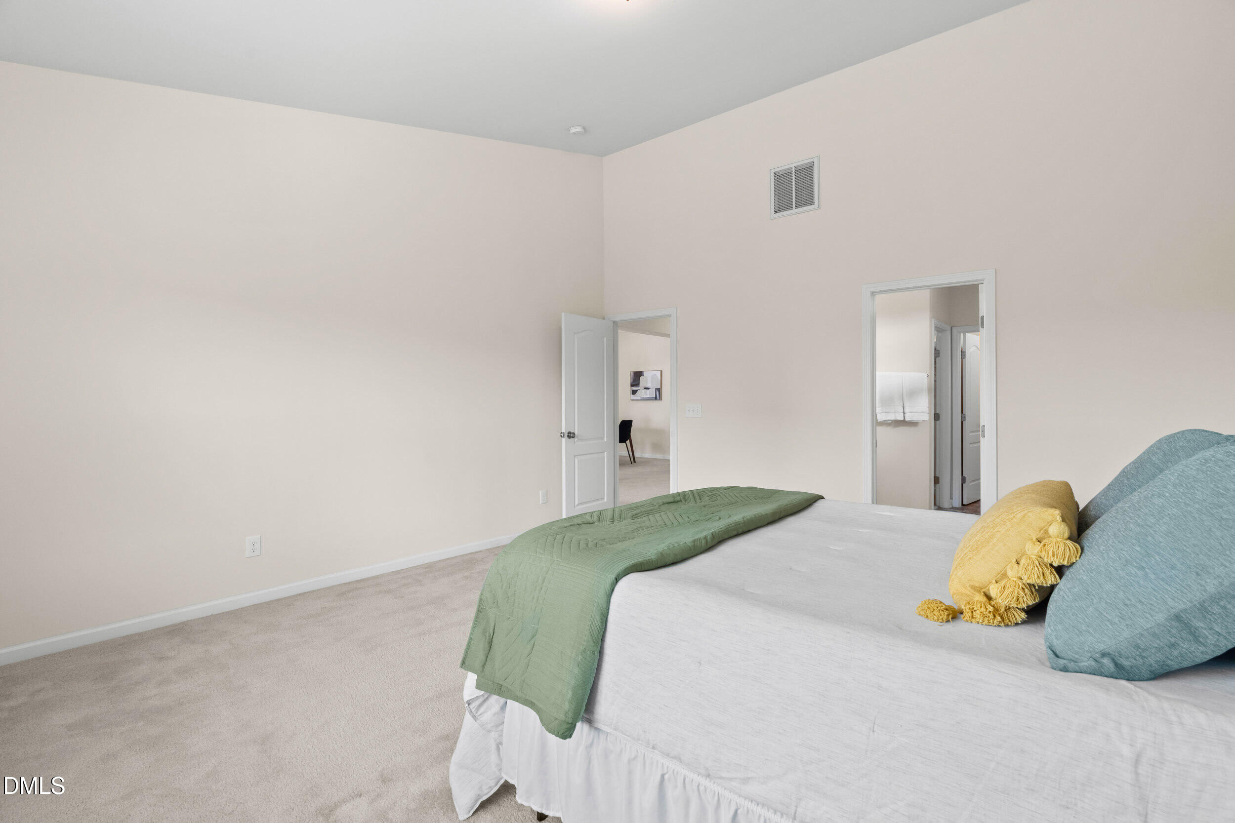 1212 Windrose Drive