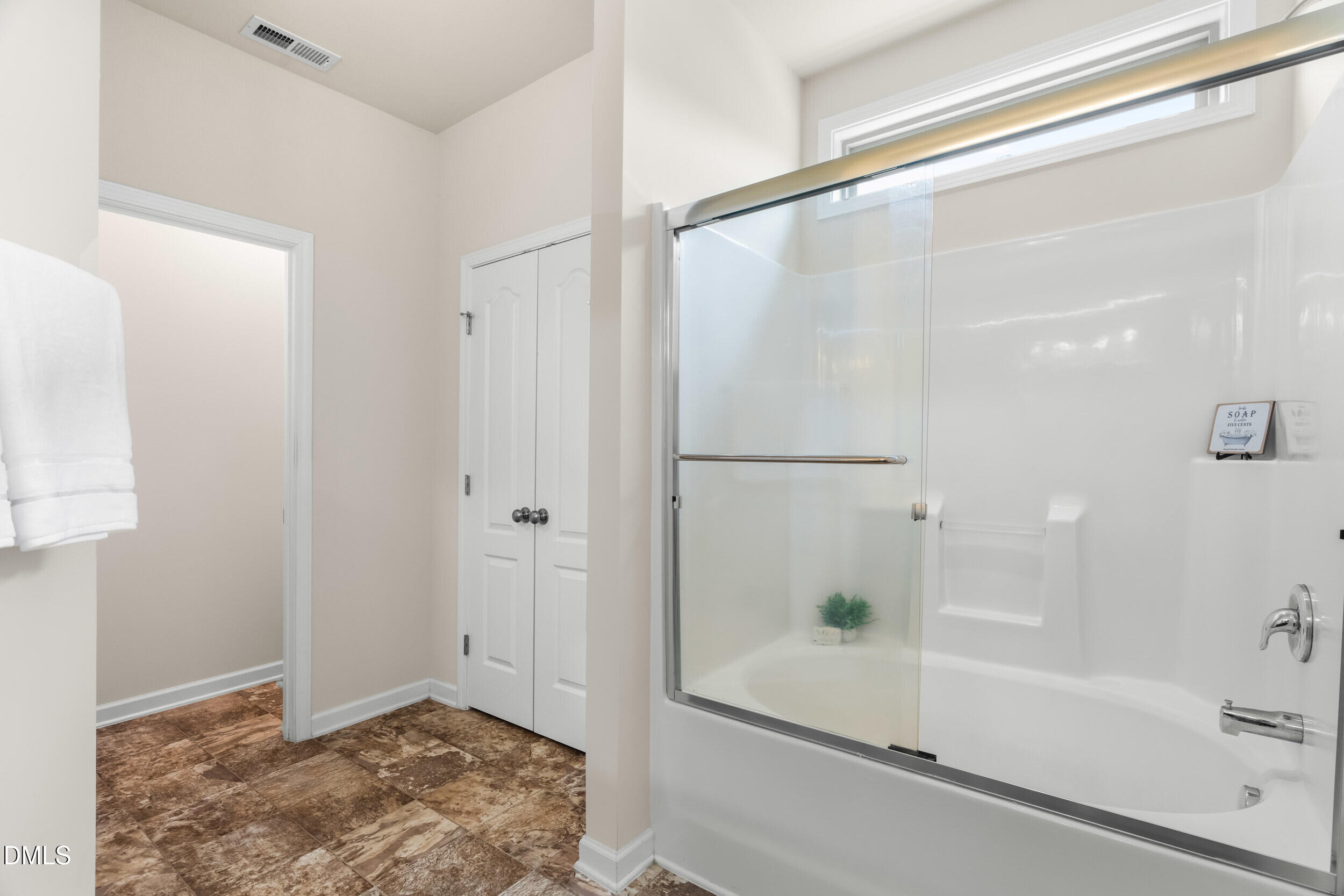 1212 Windrose Drive