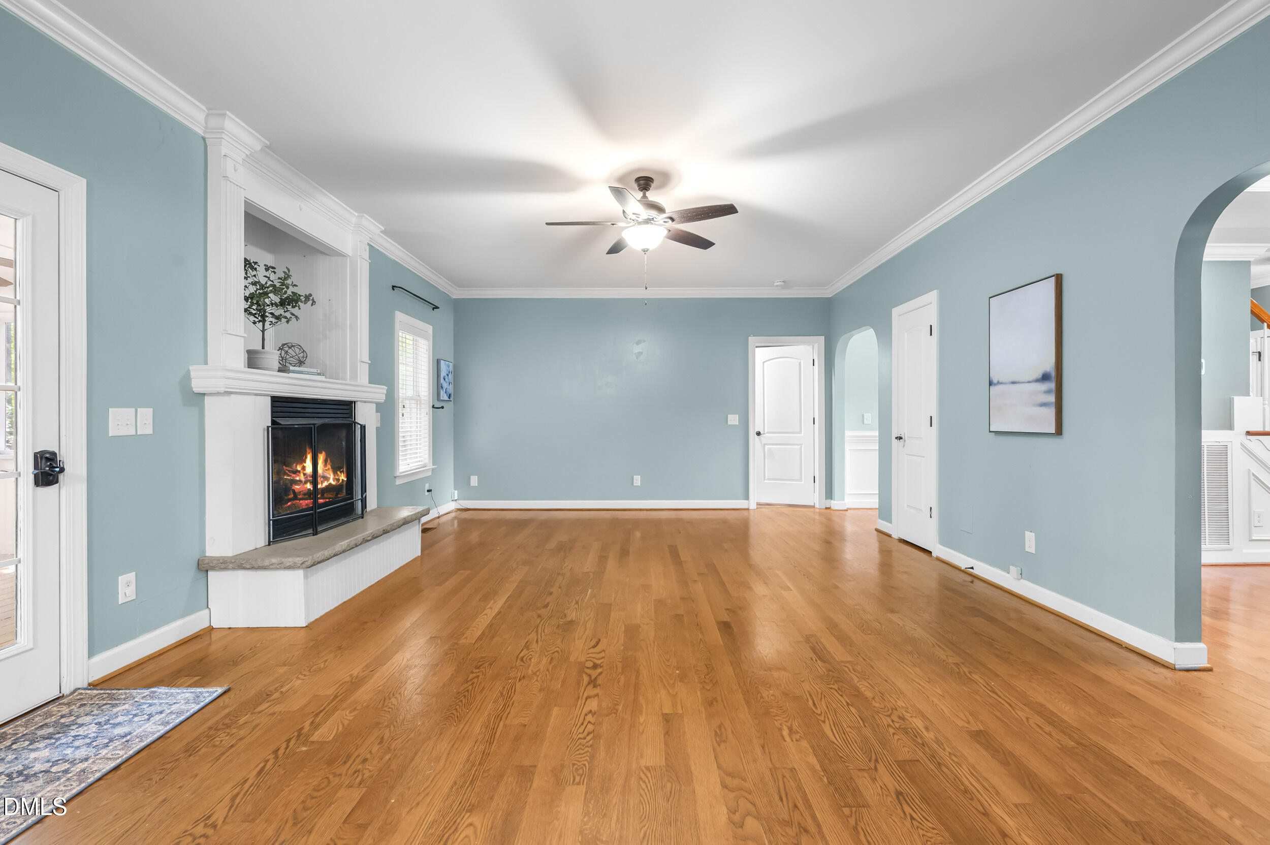 25 Chaucer Court E