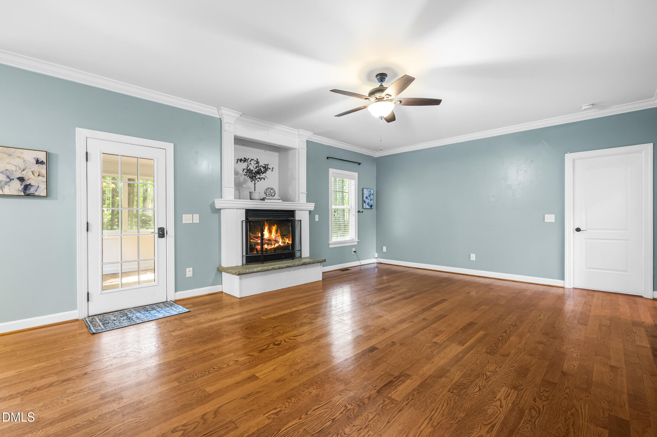 25 Chaucer Court E