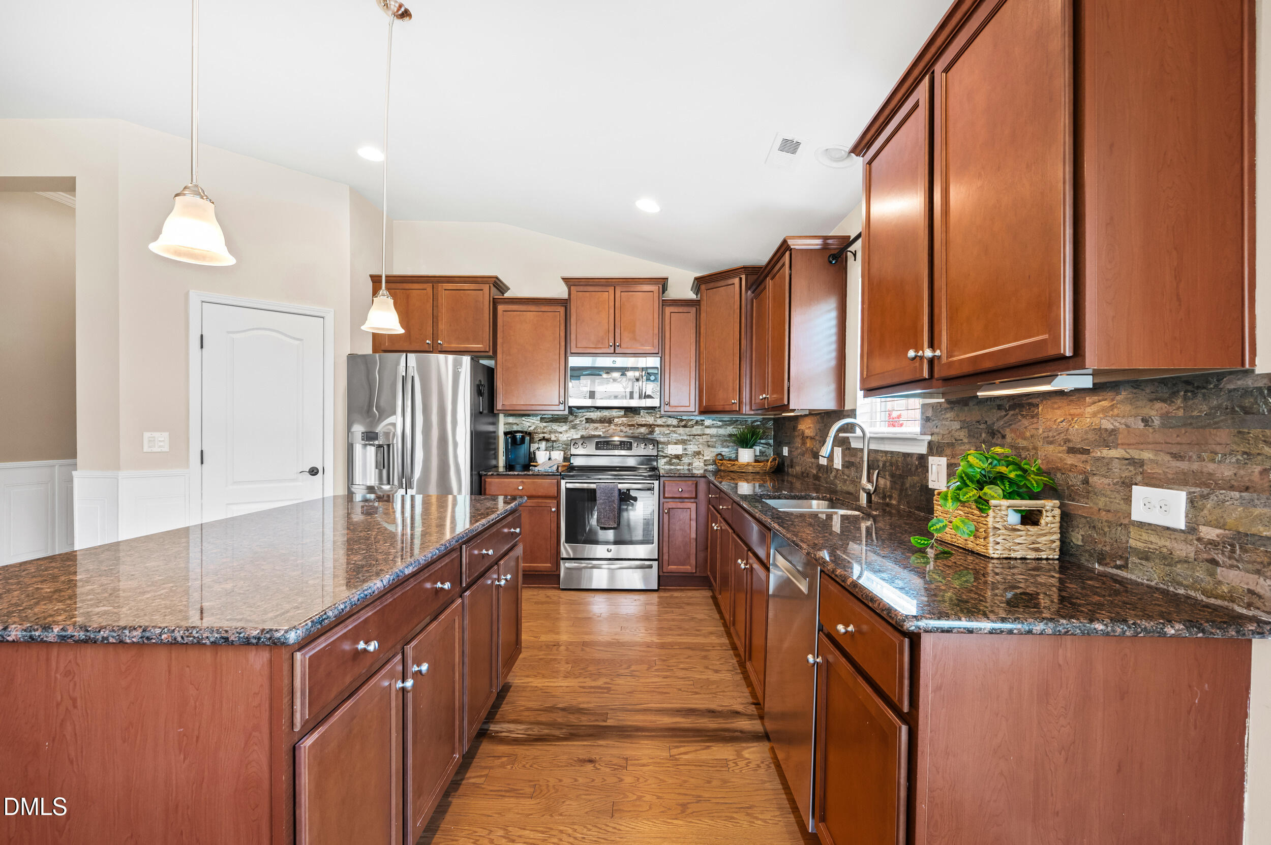 1121 Arden Trace Court
