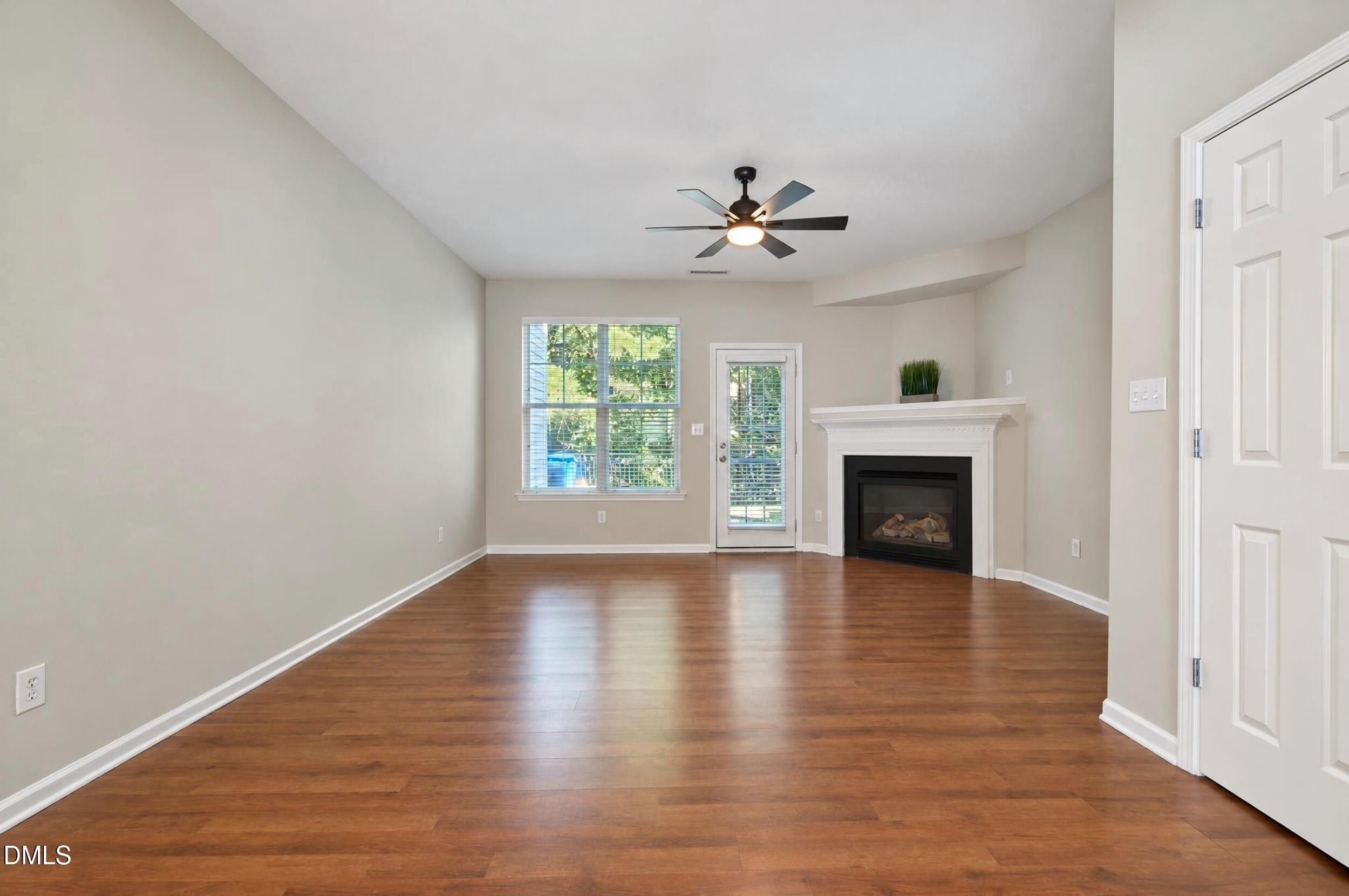 8422 Central Drive