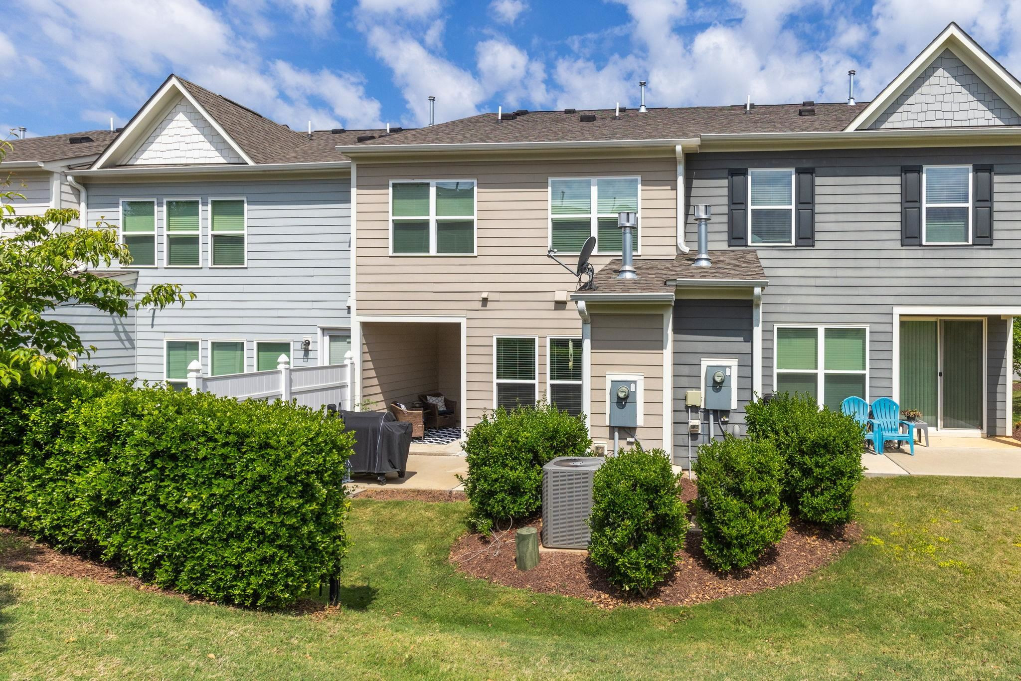209 Castien Cove Place