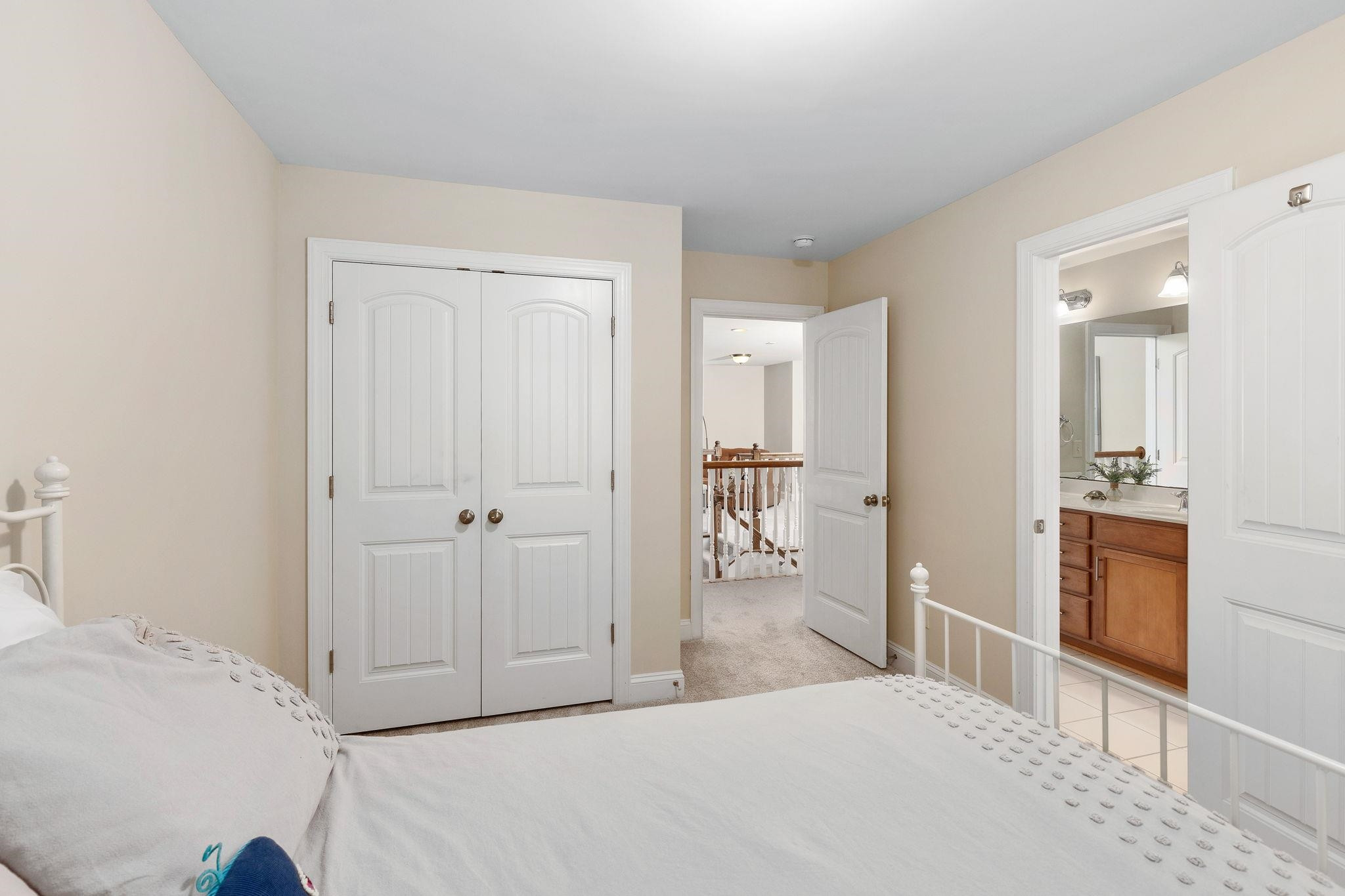 810 Hesler Court