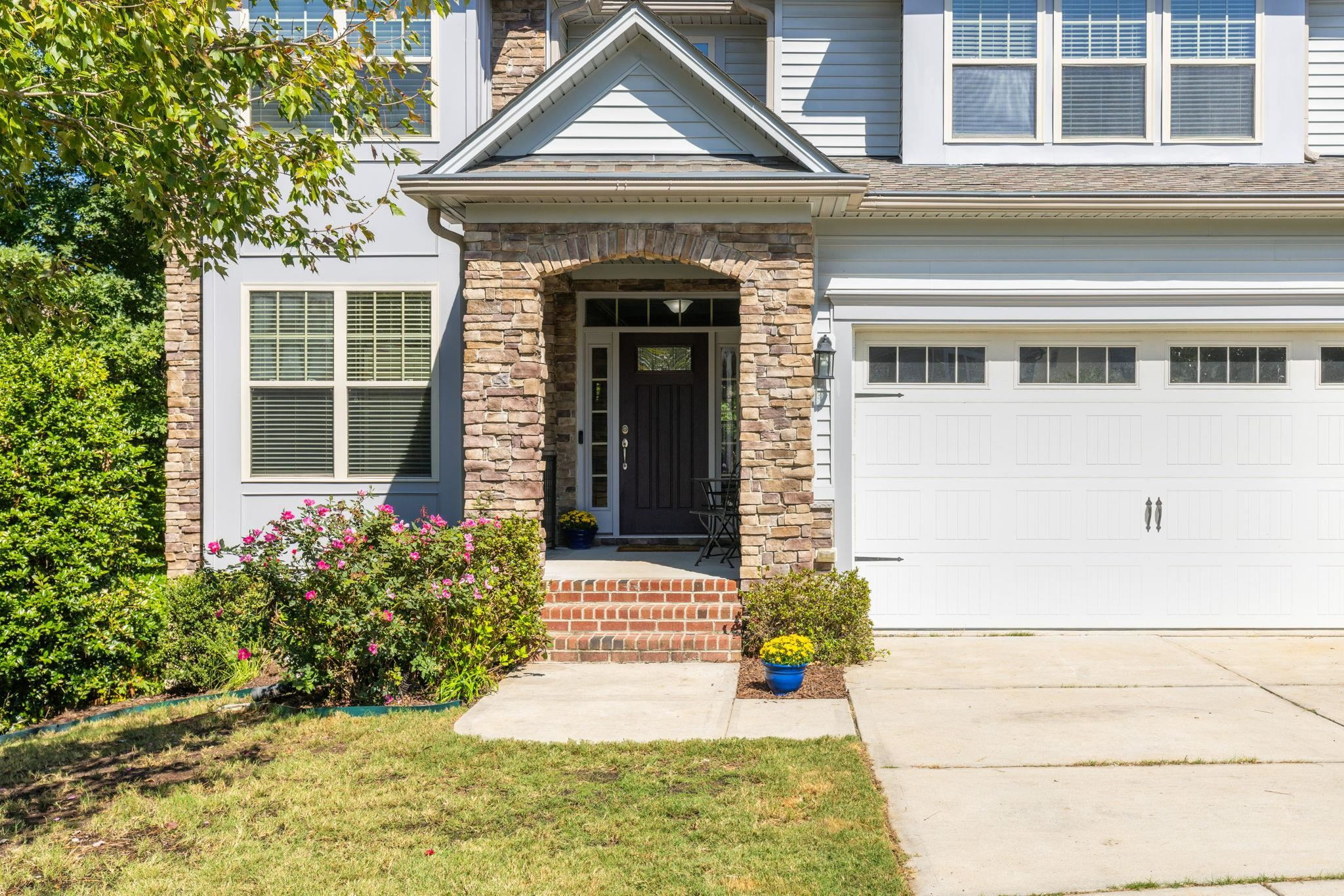 810 Hesler Court
