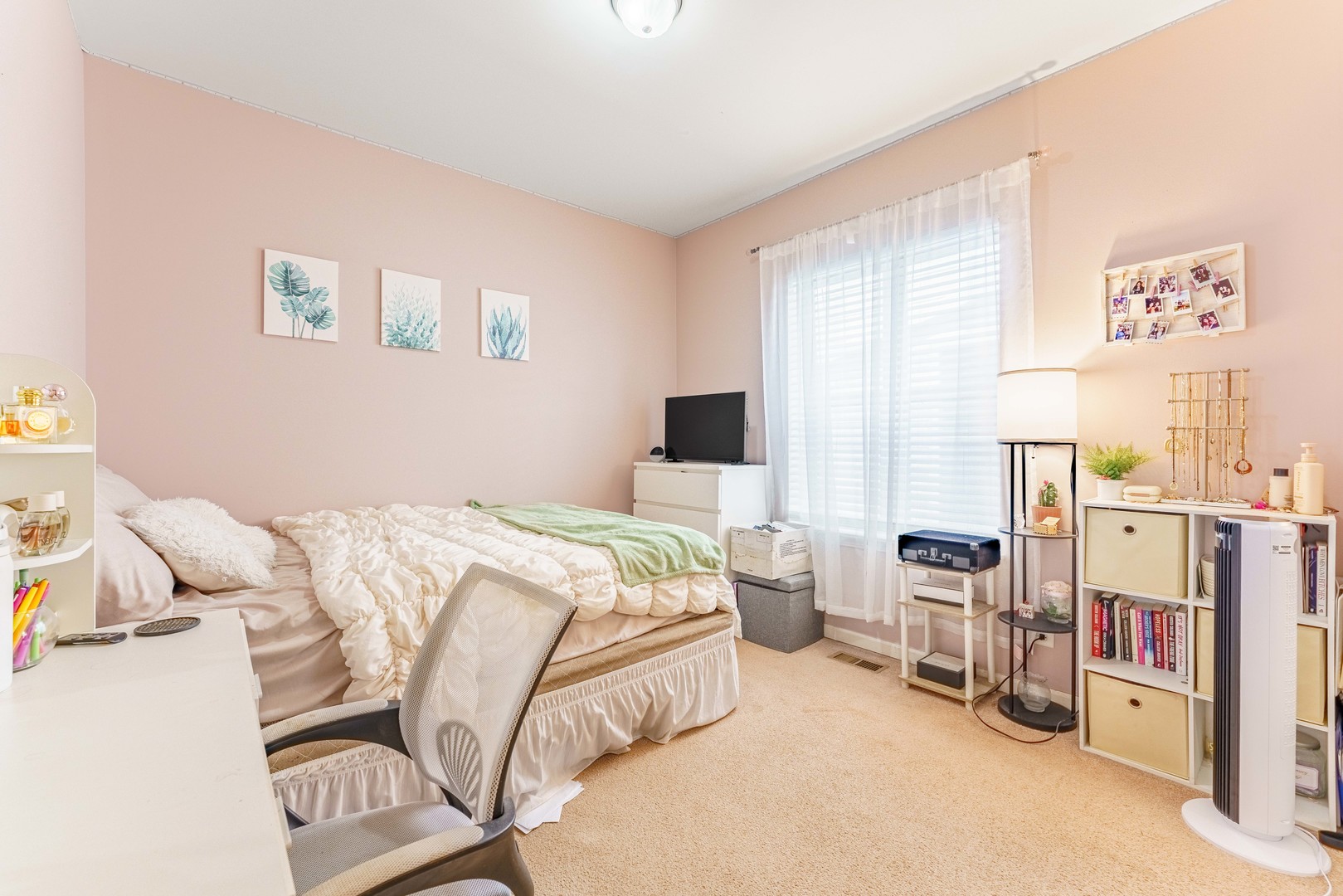5218 W Galewood Avenue Unit: A