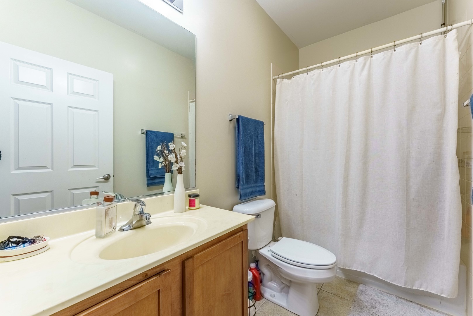 5218 W Galewood Avenue Unit: A