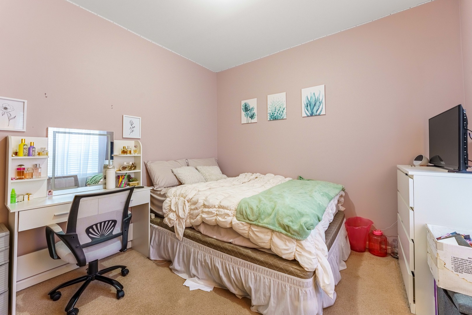 5218 W Galewood Avenue Unit: A