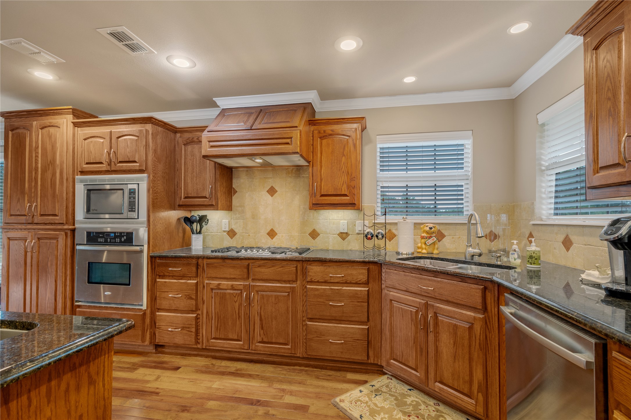 327 County Road 2275
