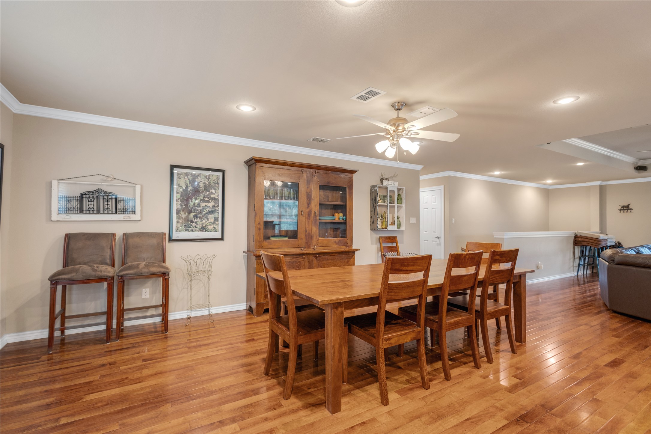 327 County Road 2275