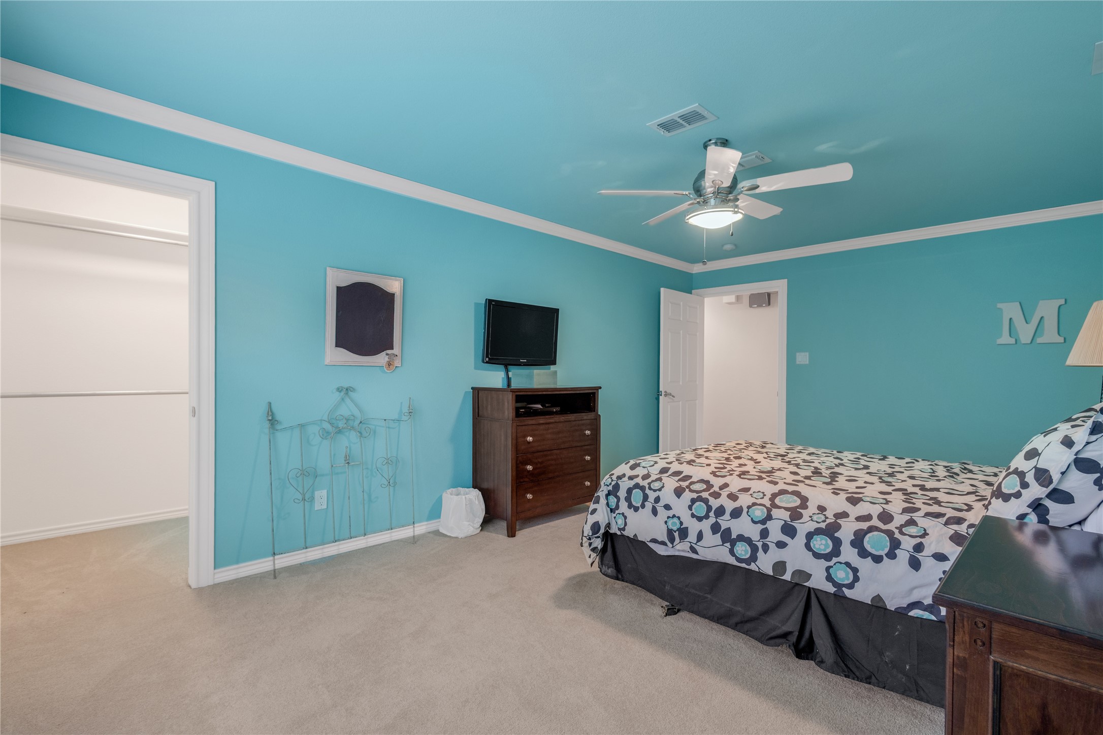 327 County Road 2275
