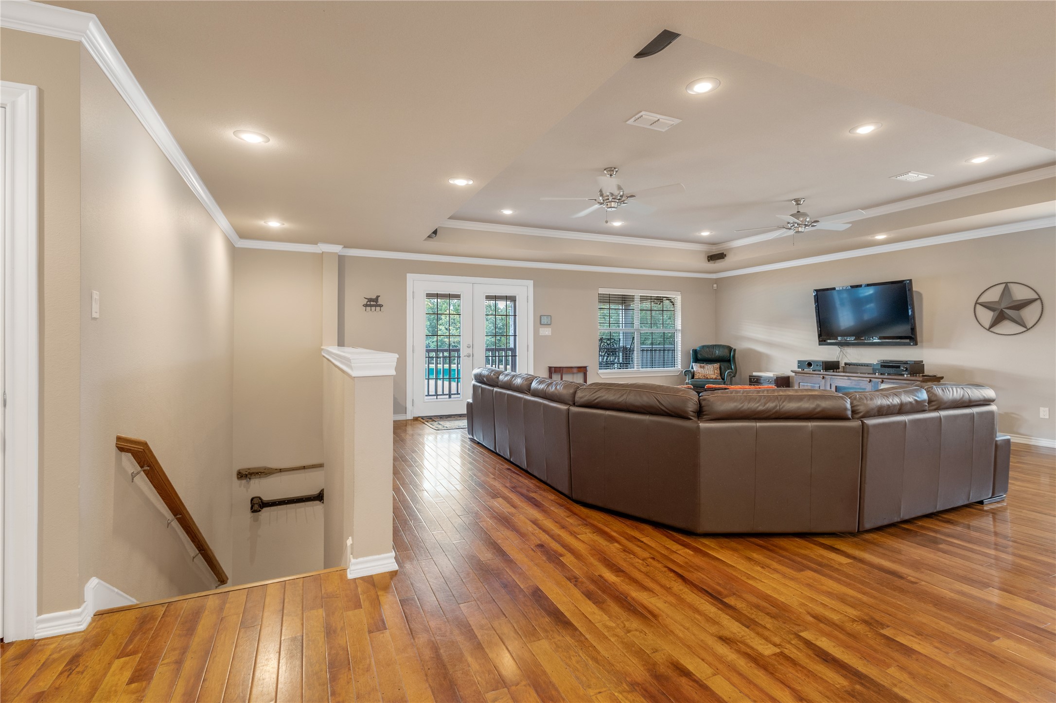 327 County Road 2275