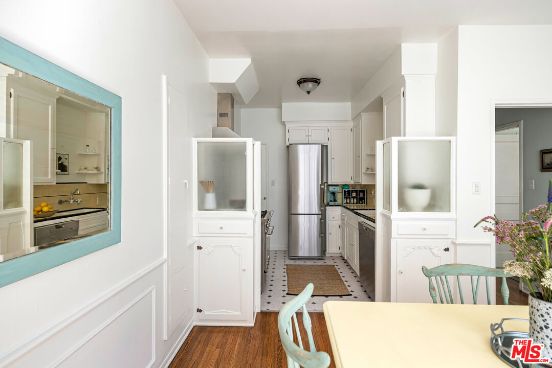 3350 James M Wood Blvd Unit: 8