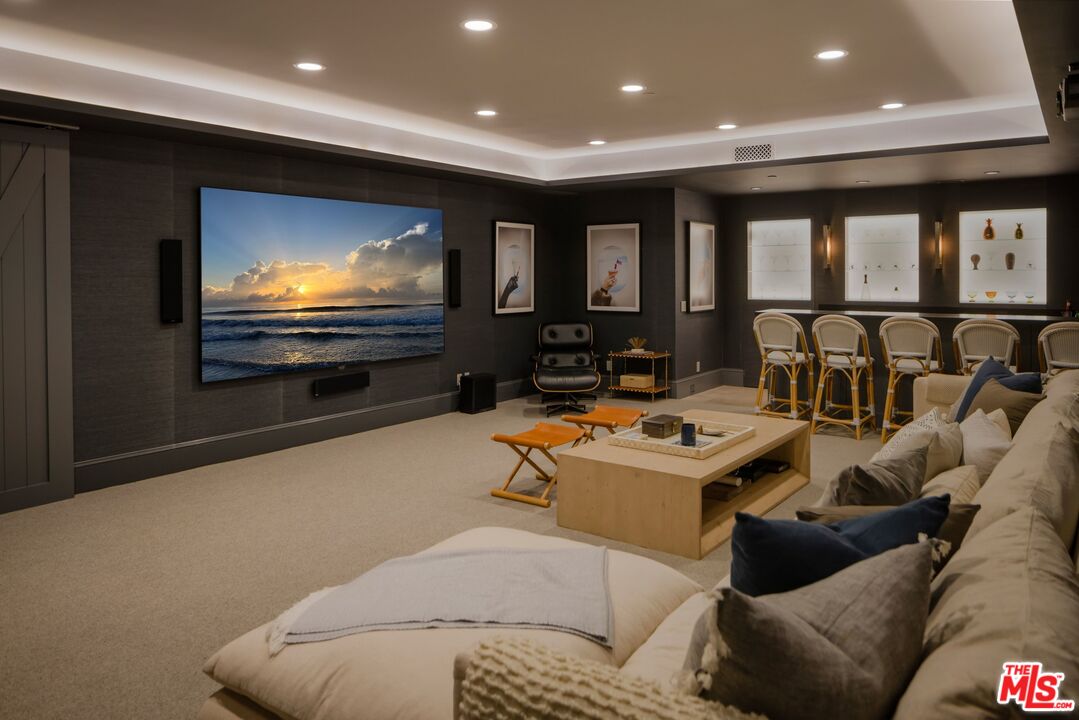 782 Ranch Ln