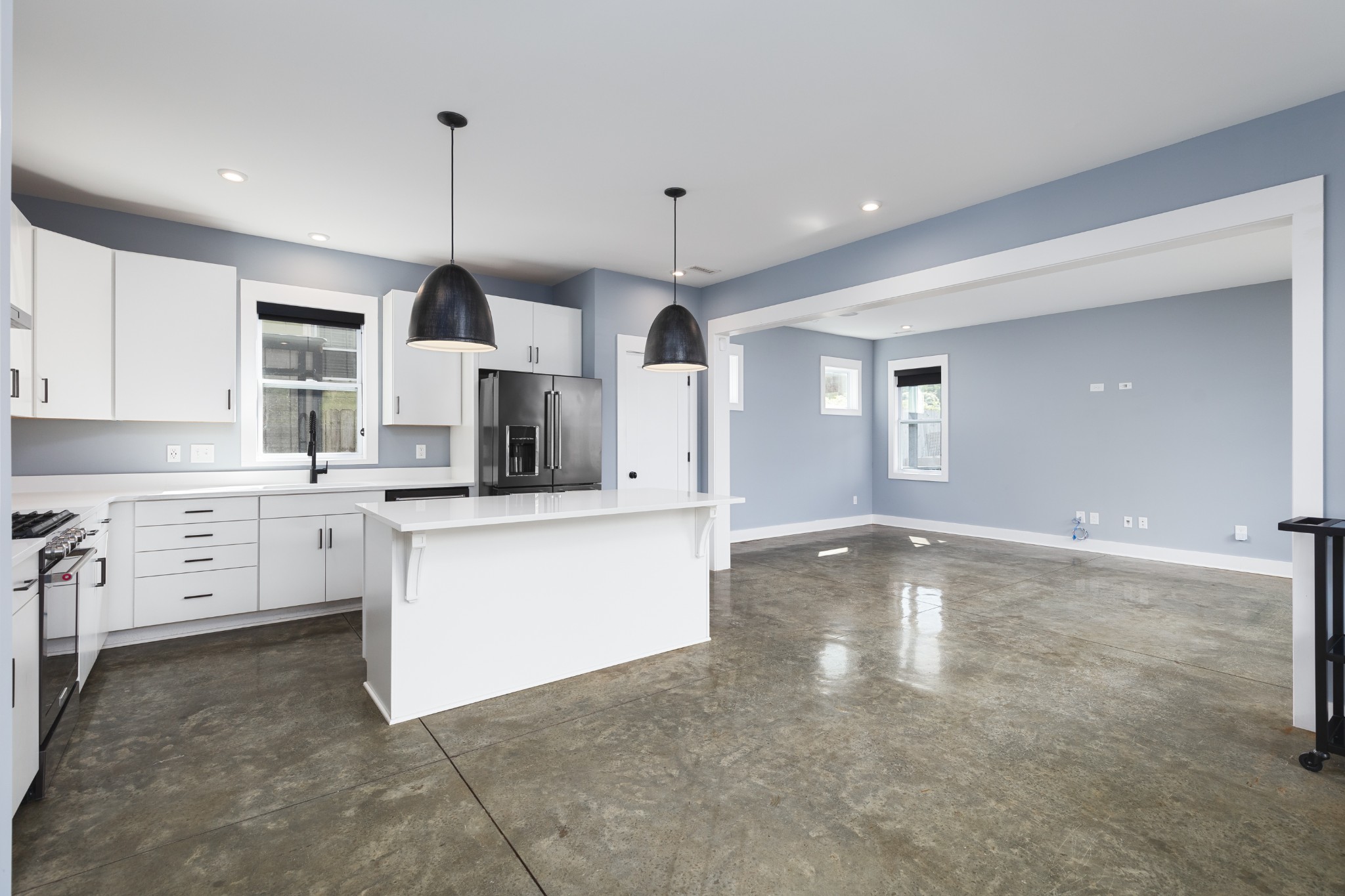 1721B Knowles St Unit: B