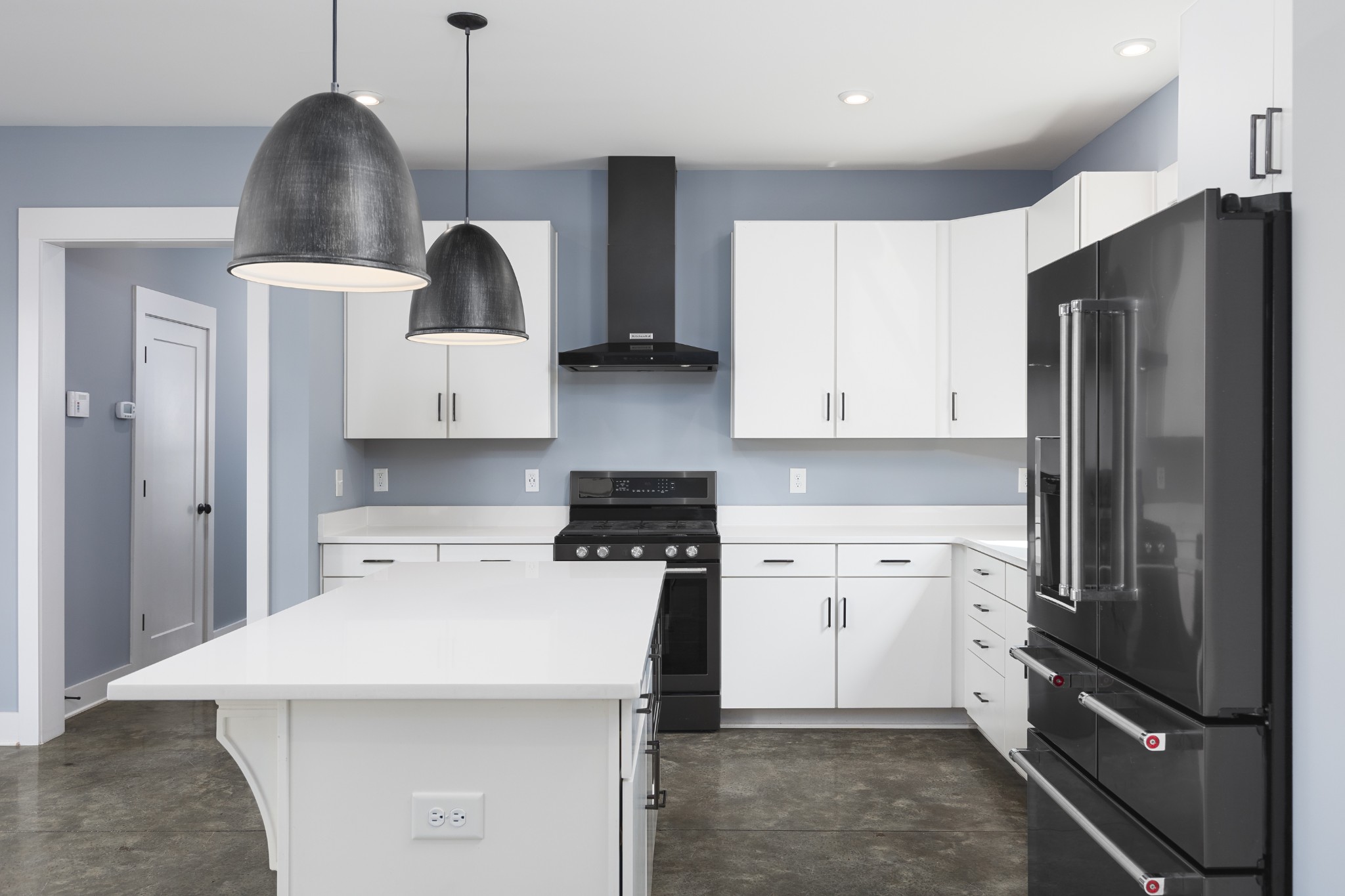 1721B Knowles St Unit: B