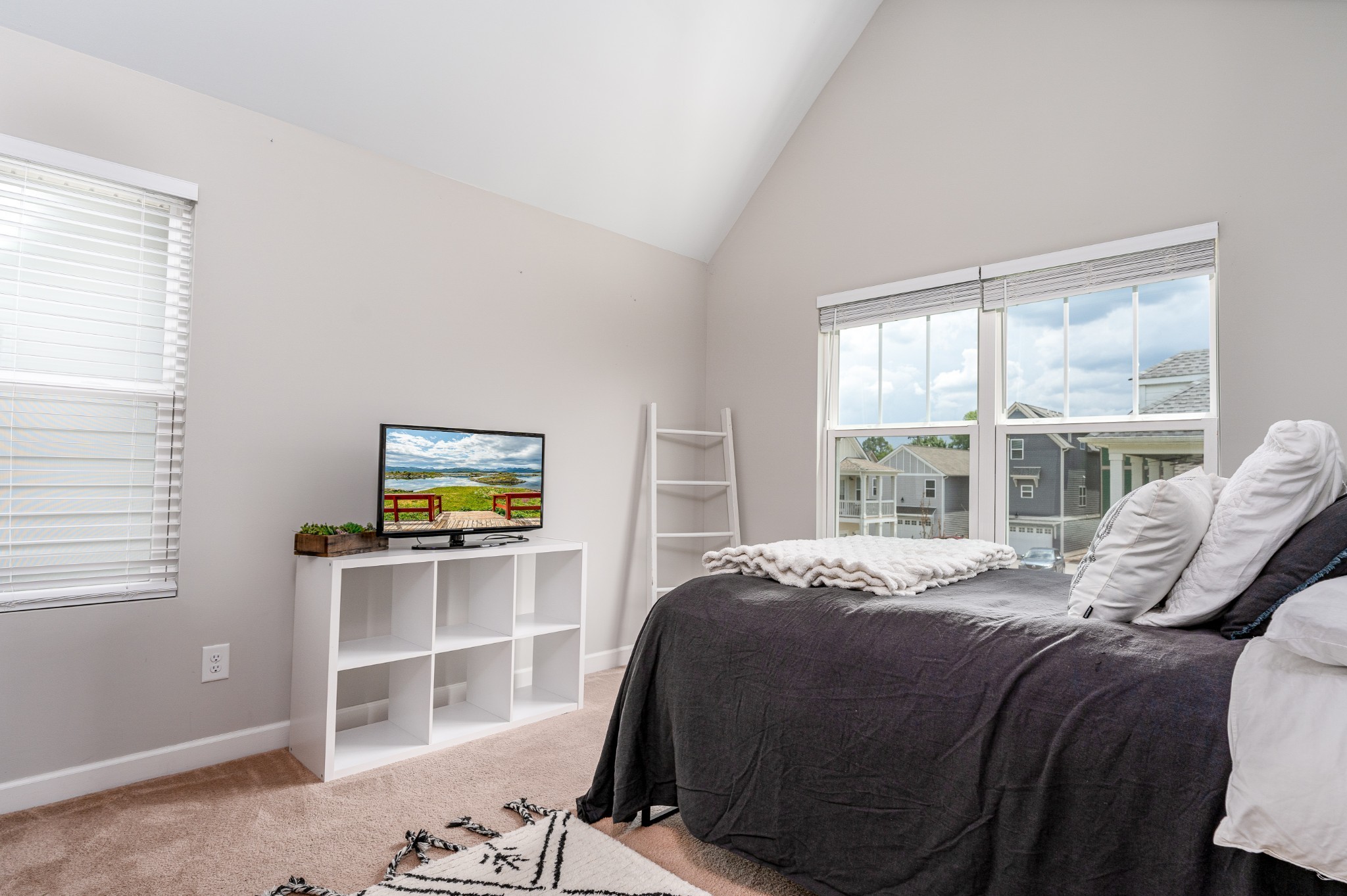 7621 Veranda Ct