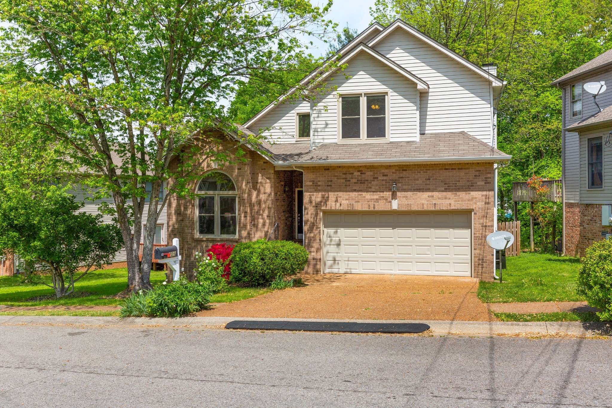 709 Magnolia Trl