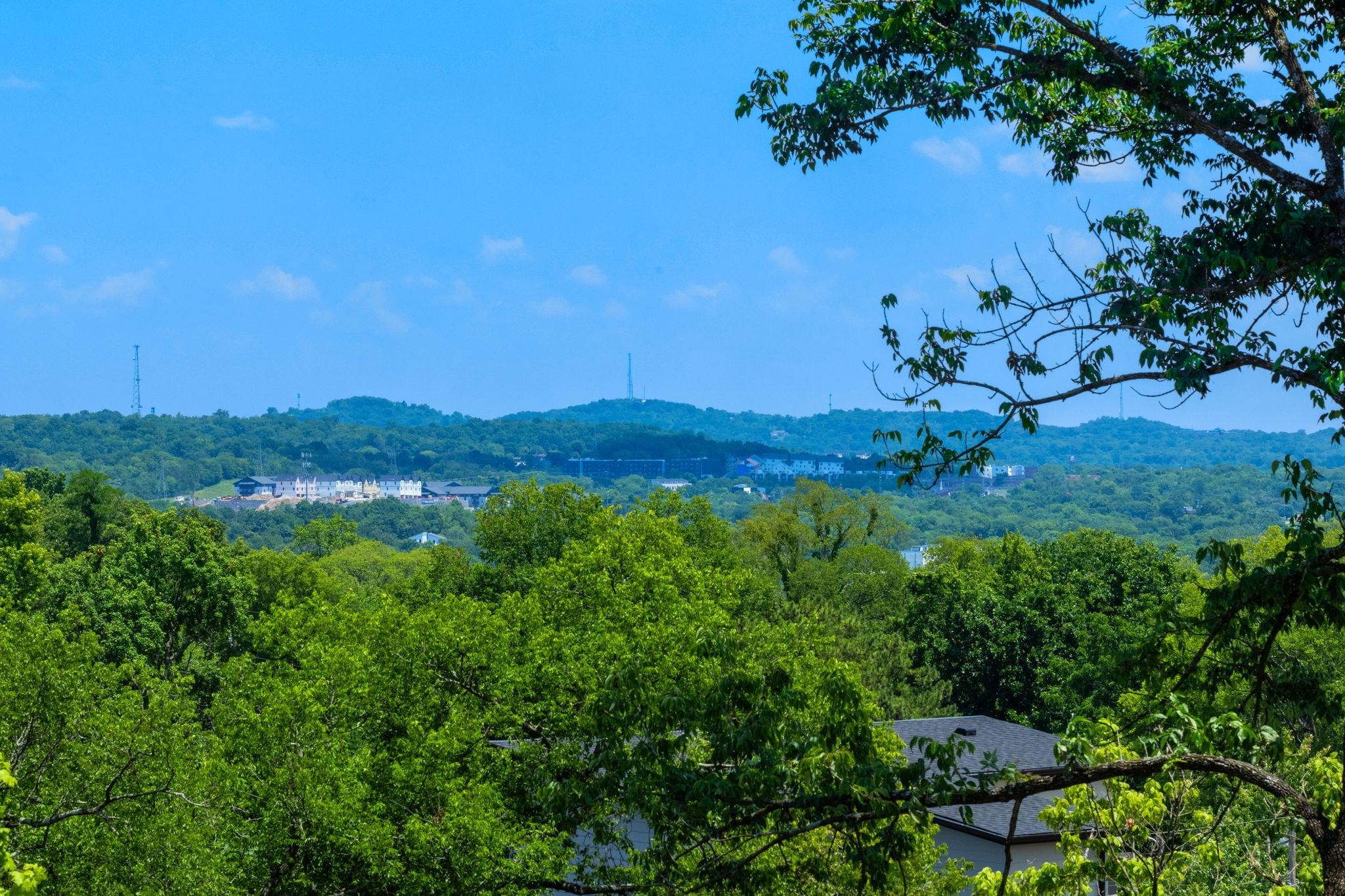 2211 Summitt Ave Unit: A
