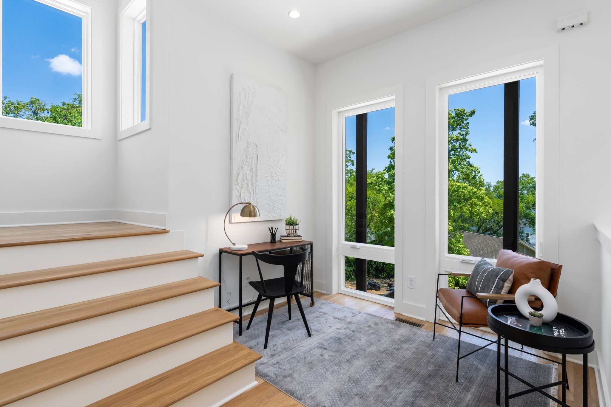2211 Summitt Ave Unit: A