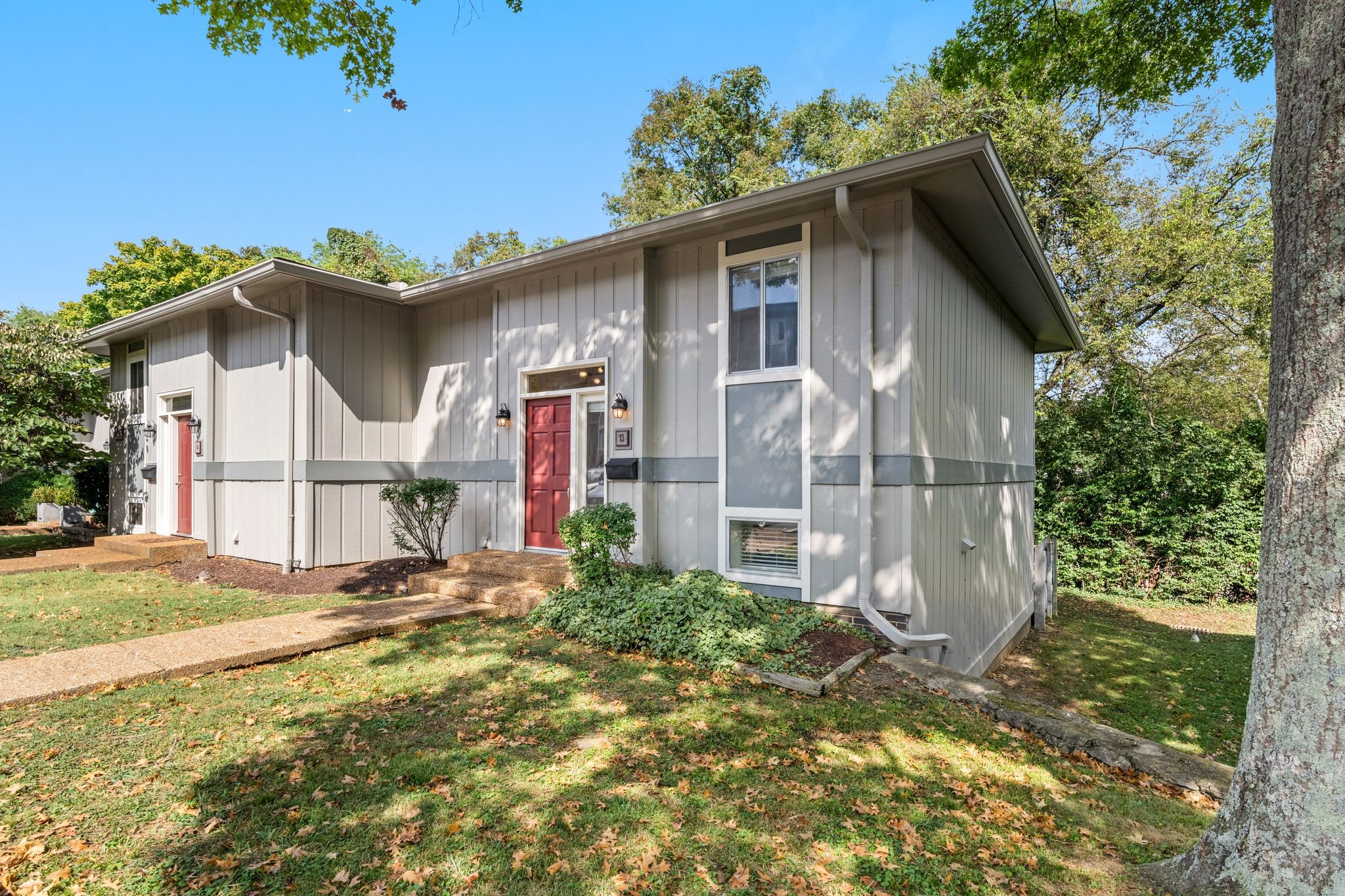 21 Vaughns Gap Rd Unit: 13