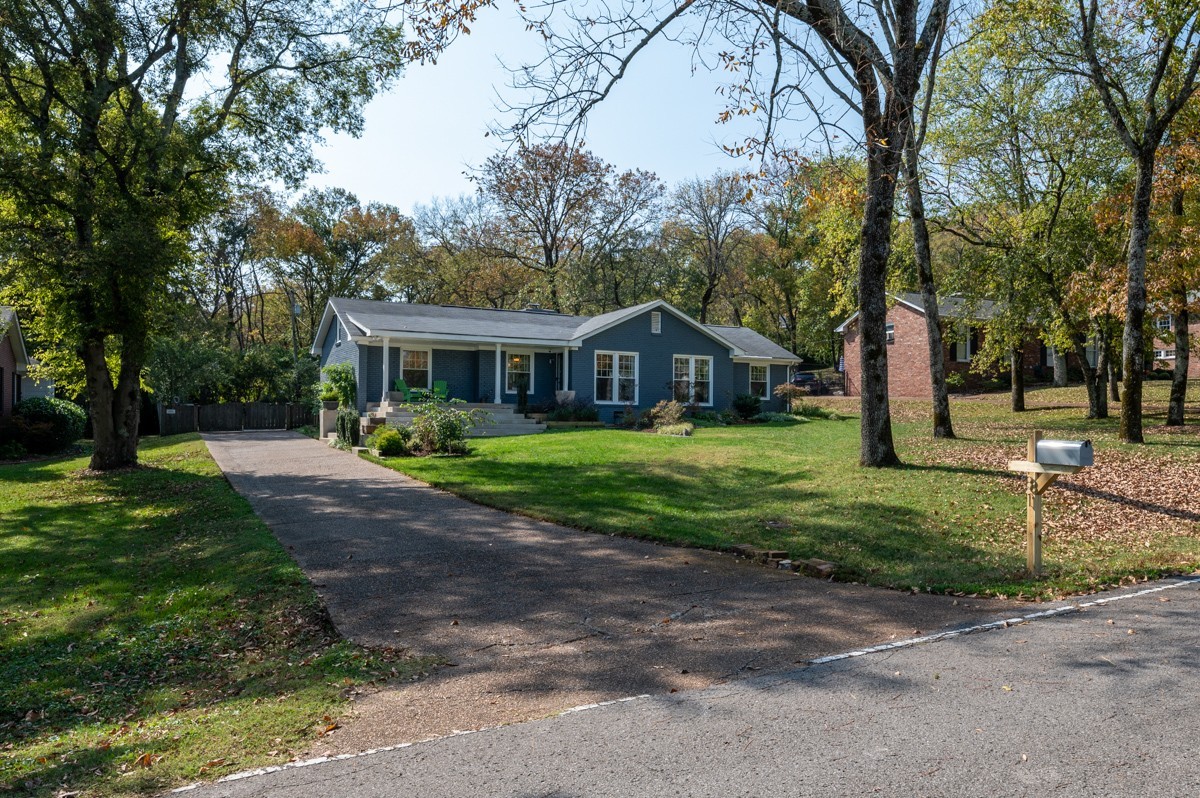 81 Brookwood Ter