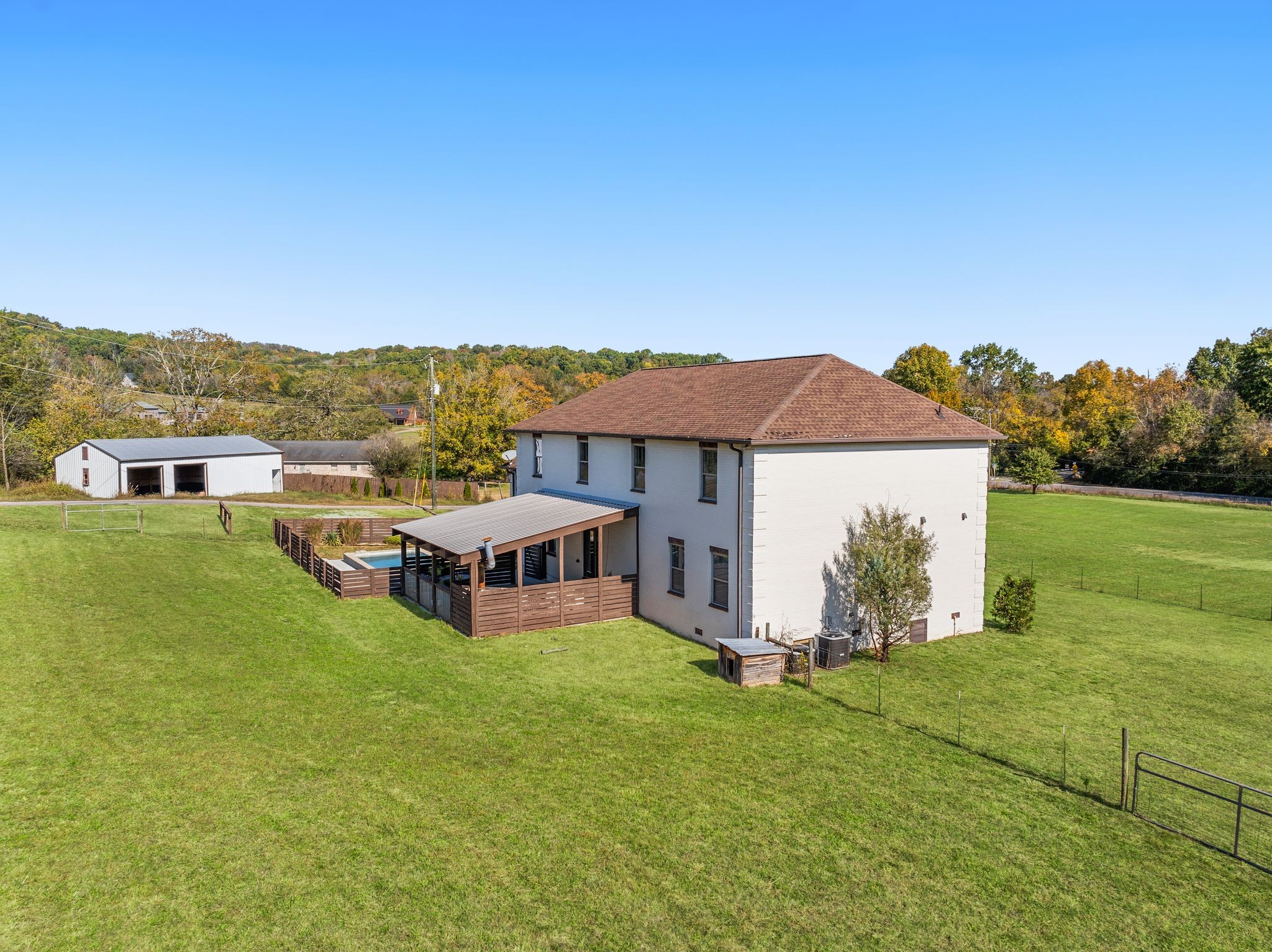 5565 Brick Church Pike