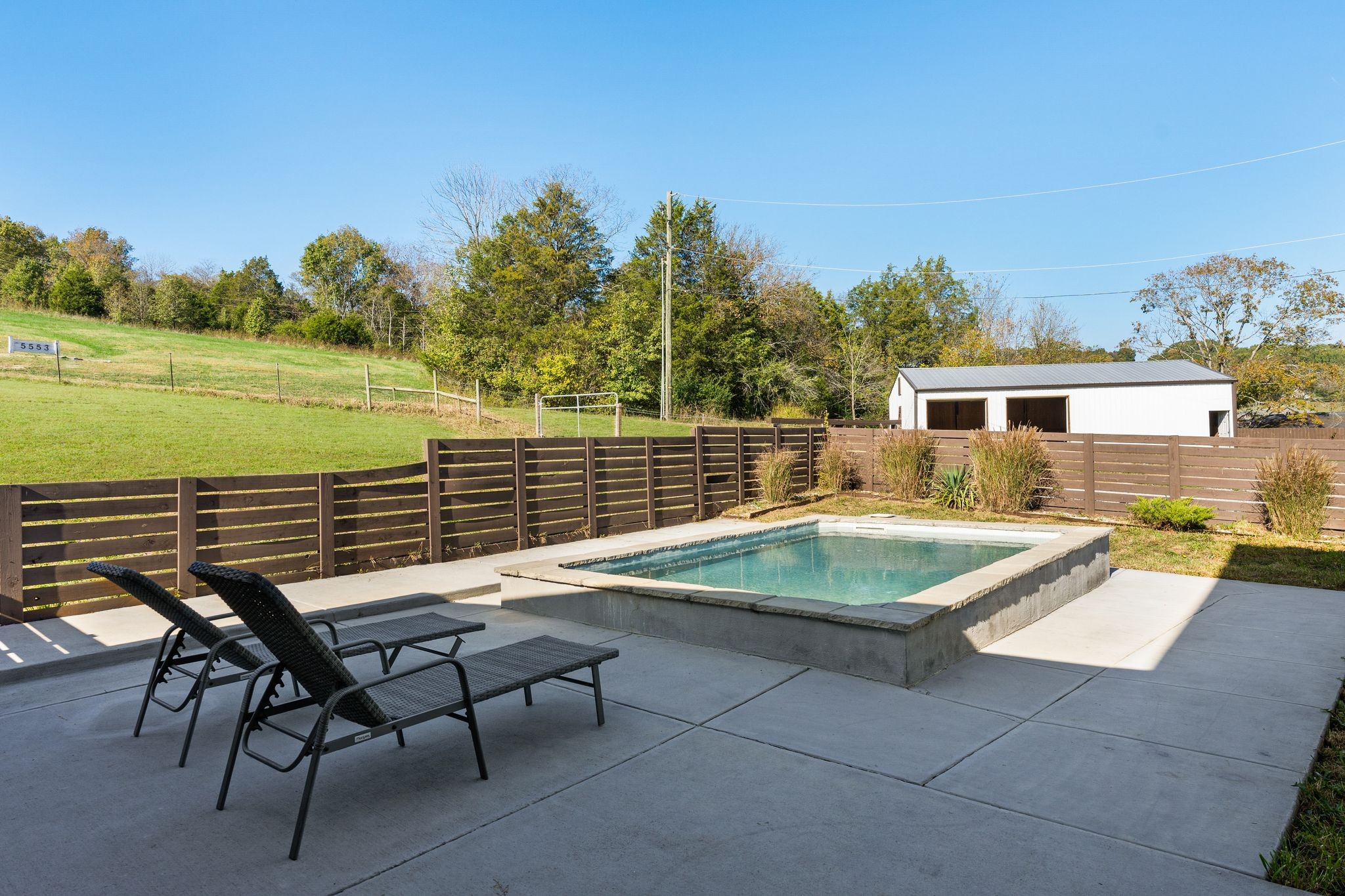 5565 Brick Church Pike