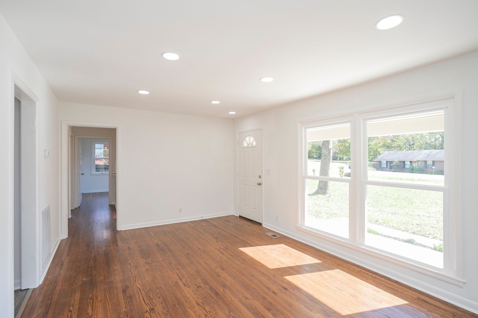 912 Allen Rd