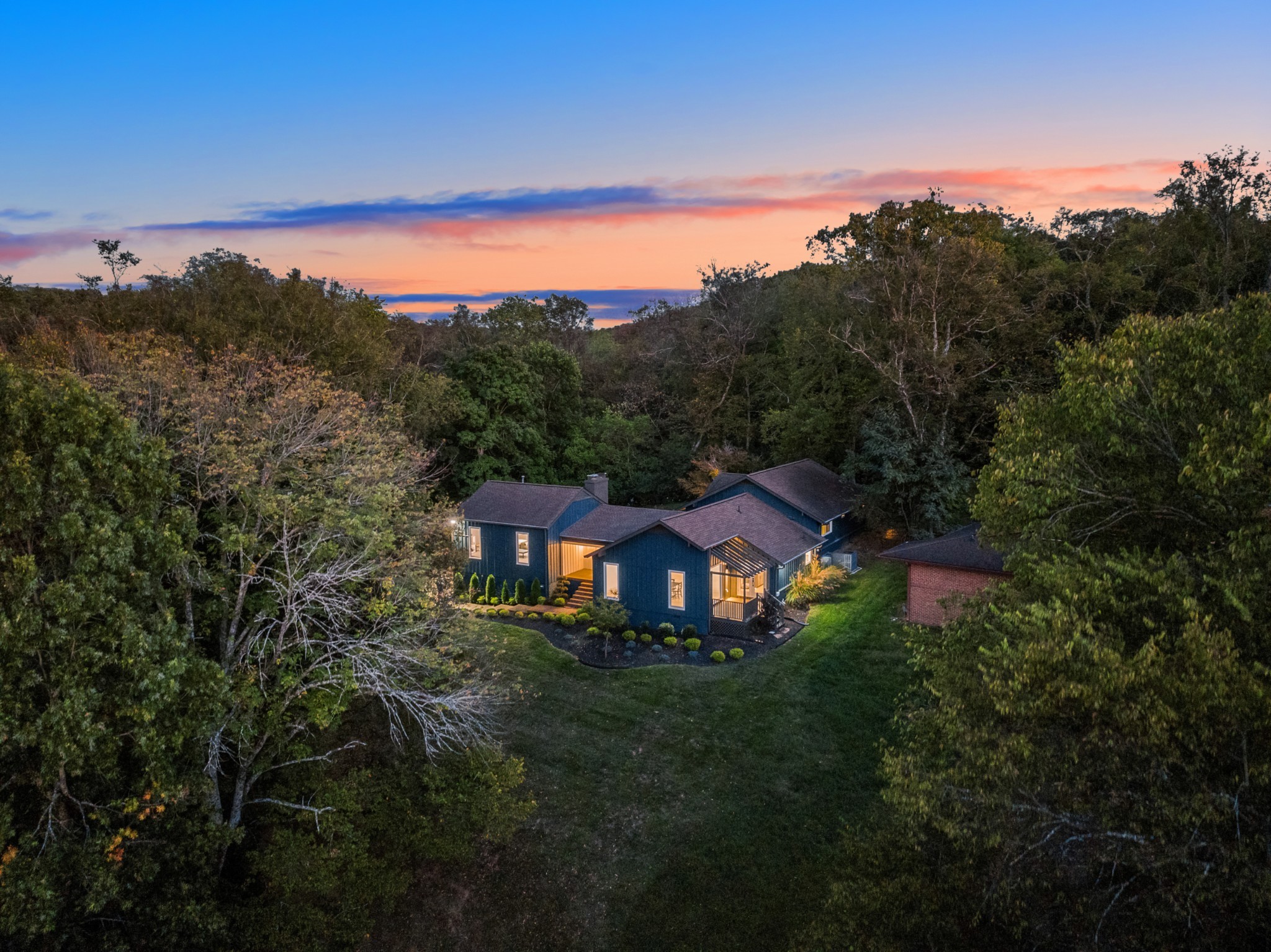 109 Oakmont Dr