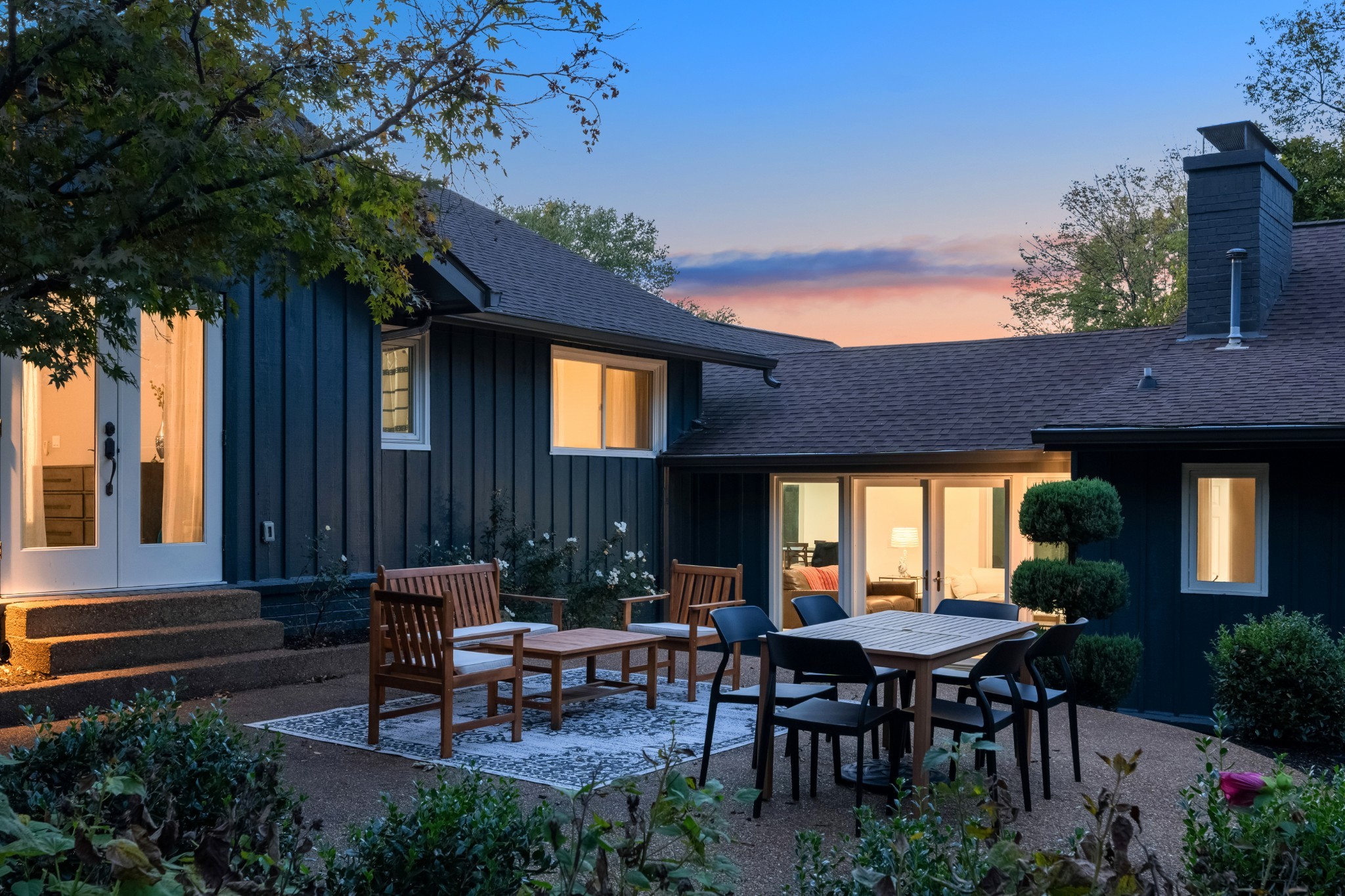 109 Oakmont Dr