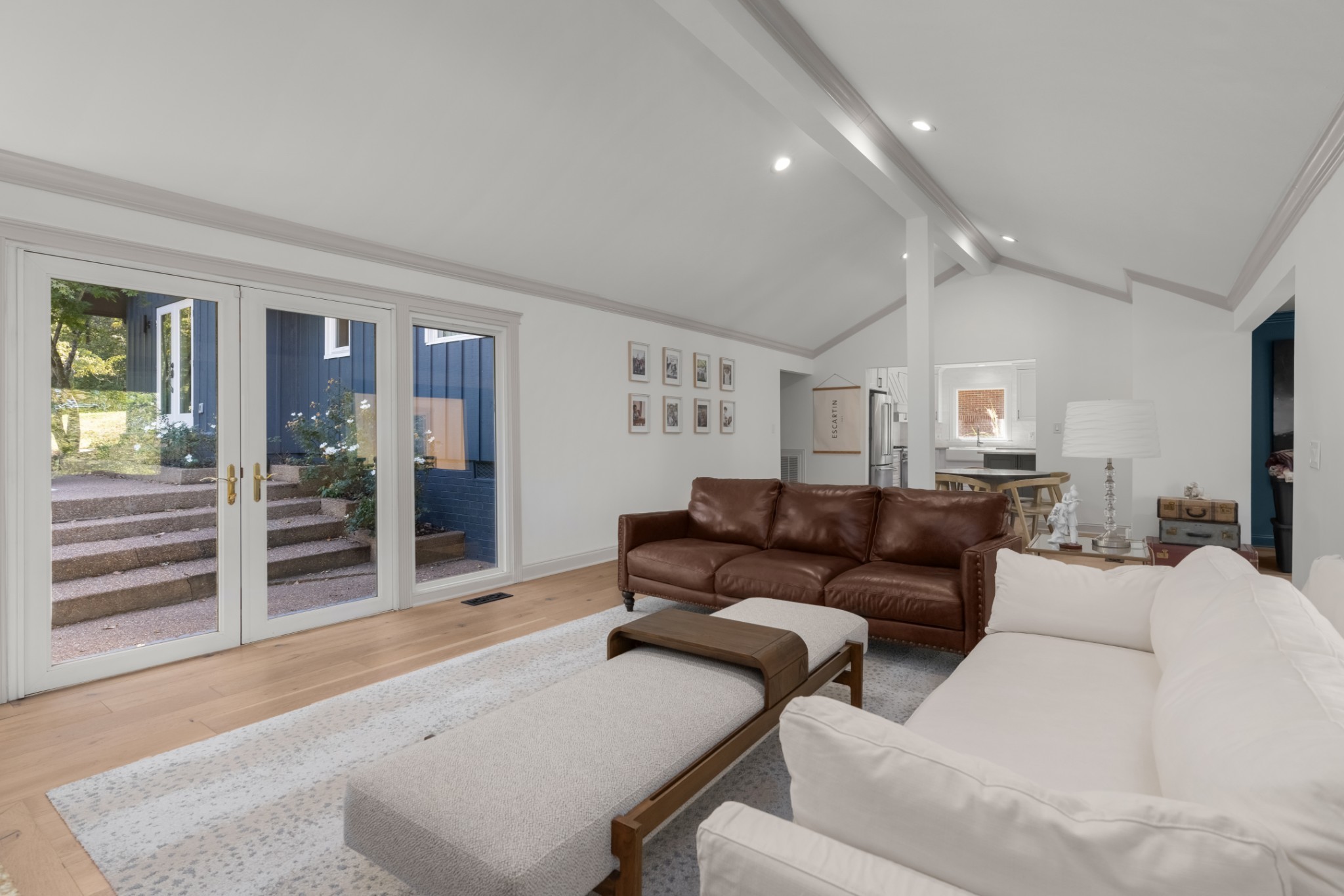 109 Oakmont Dr
